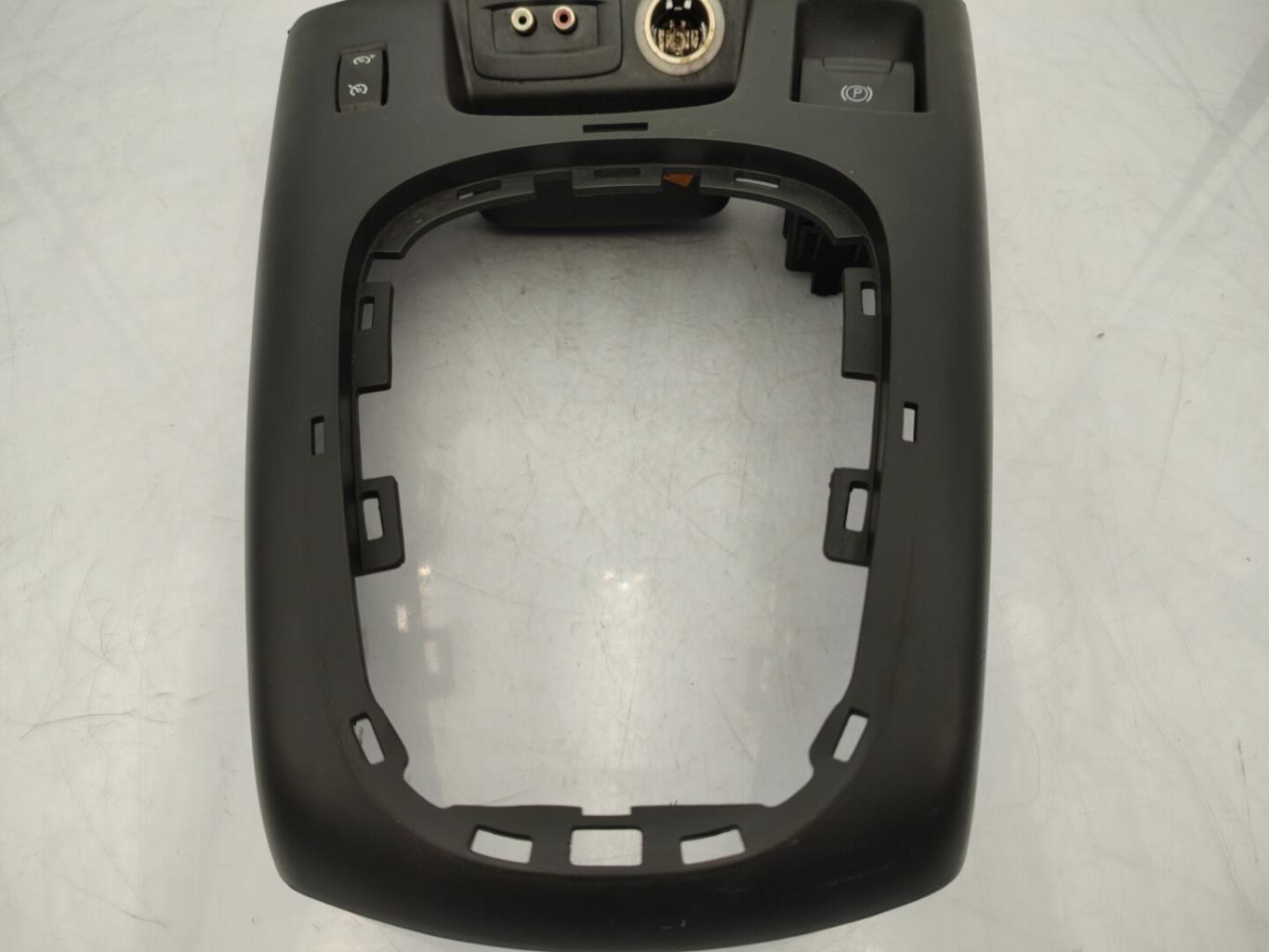 Console central (interieur plastique) RENAULT SCENIC 3 PHASE 1 Diesel - 1