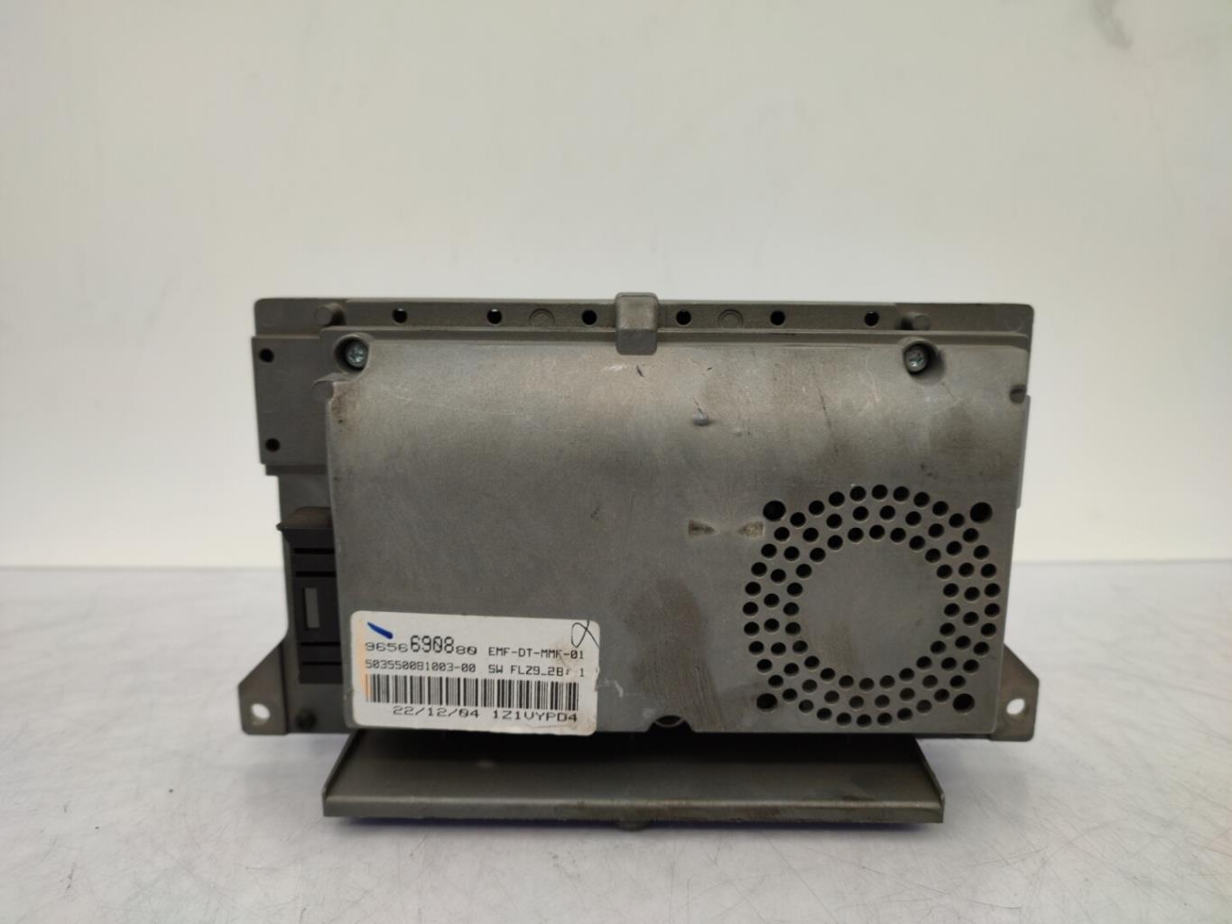 Ecran GPS CITROEN C5 1 PHASE 2 Diesel - 1