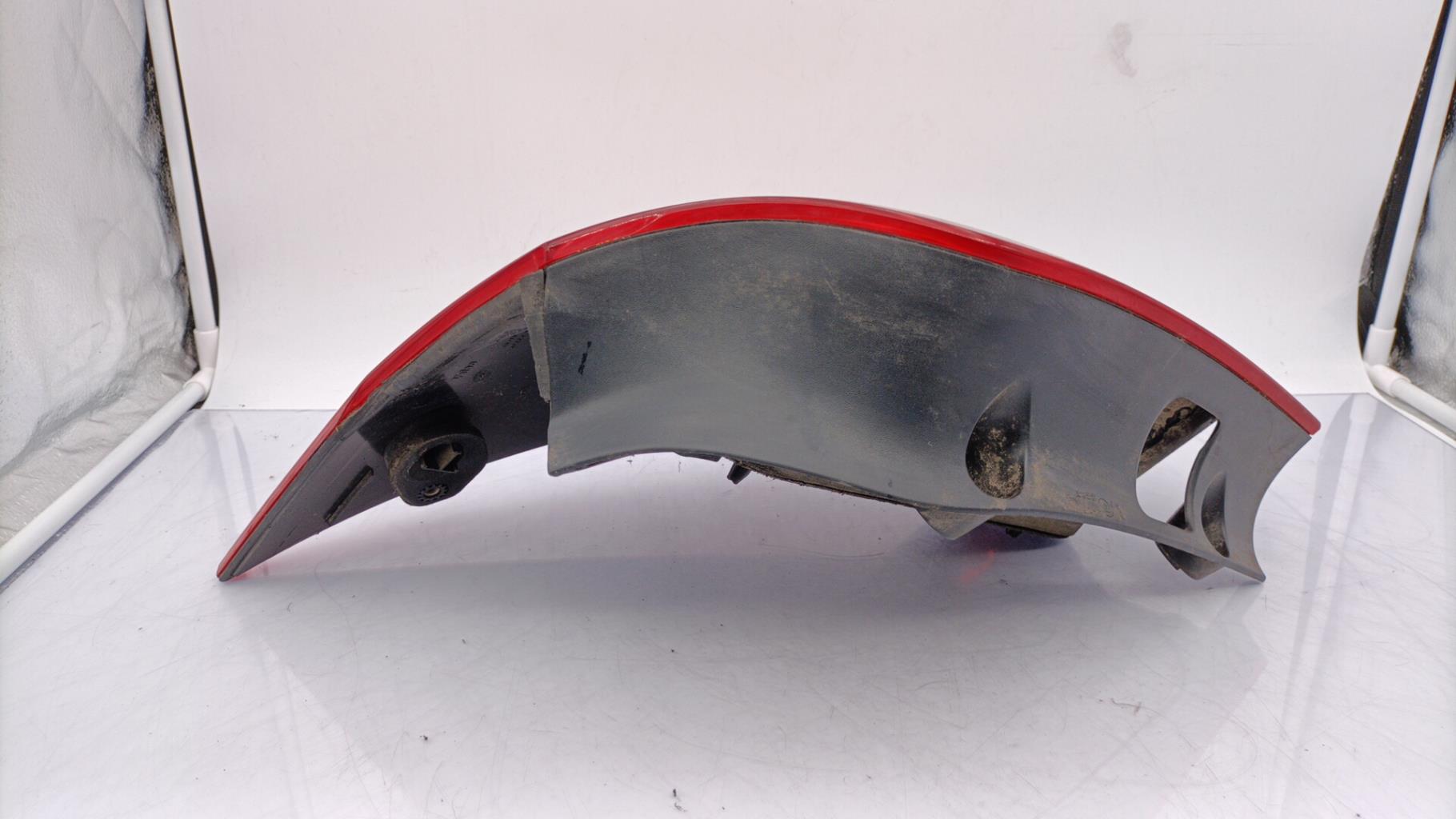 Fanale posteriore principale destro (luci) RENAULT LAGUNA 2 PHASE 1 BREAK Diésel - 1