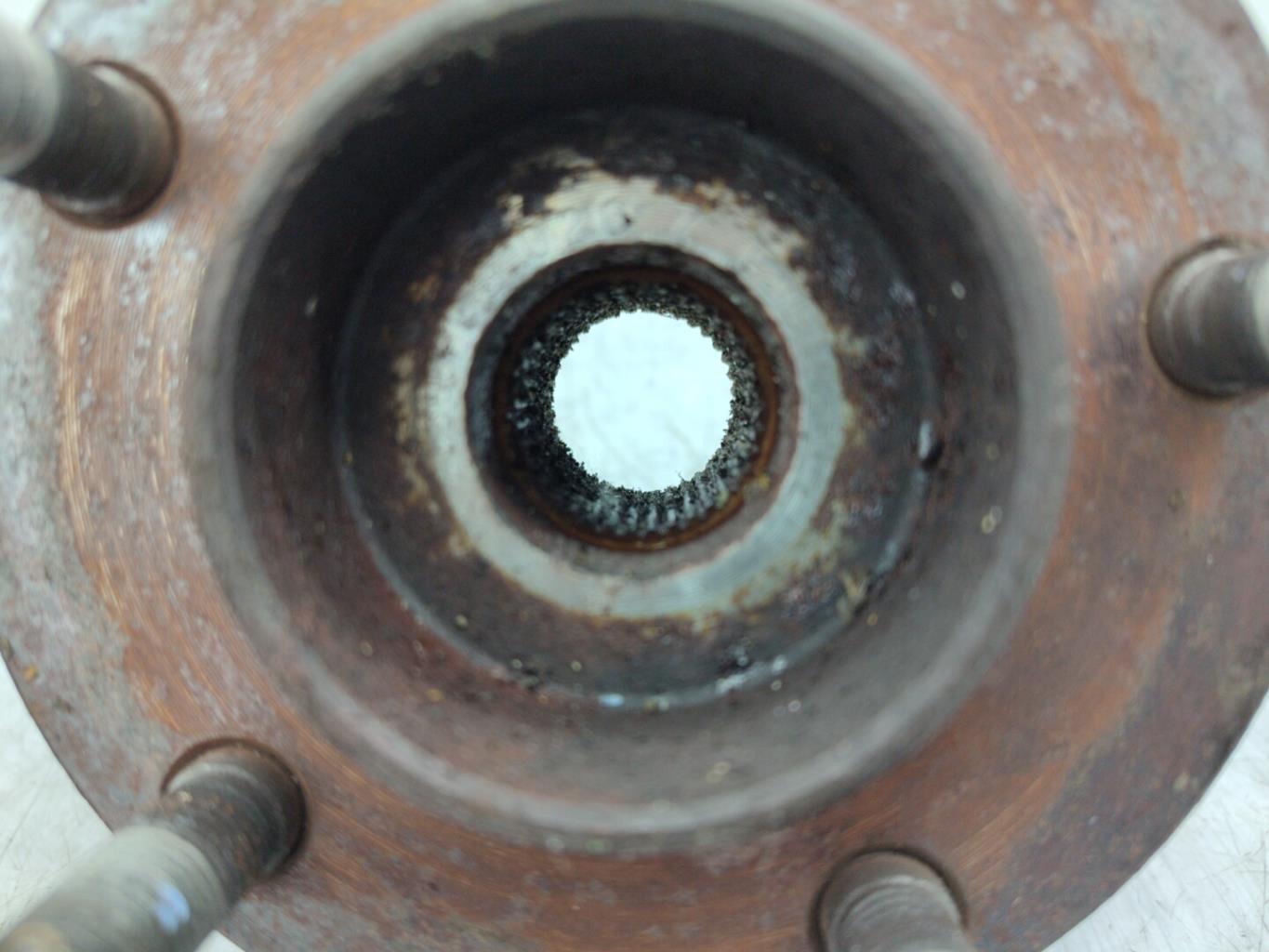 Fusee avant droit FORD FOCUS 2 PHASE 1 Diesel - 1