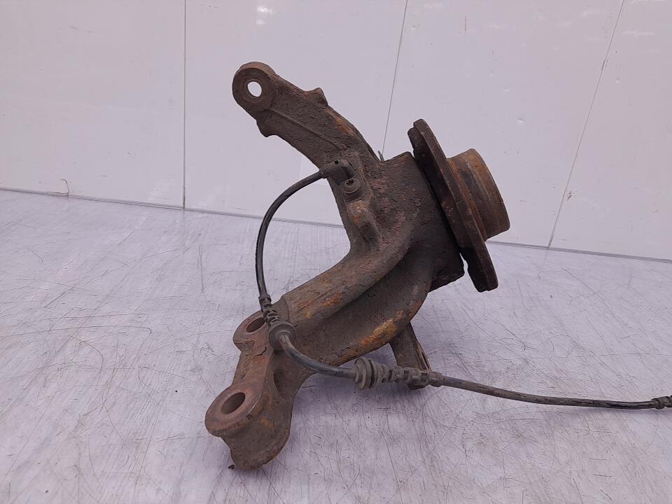 Fusee avant gauche RENAULT MEGANE 3 PHASE 1 Diesel - 1