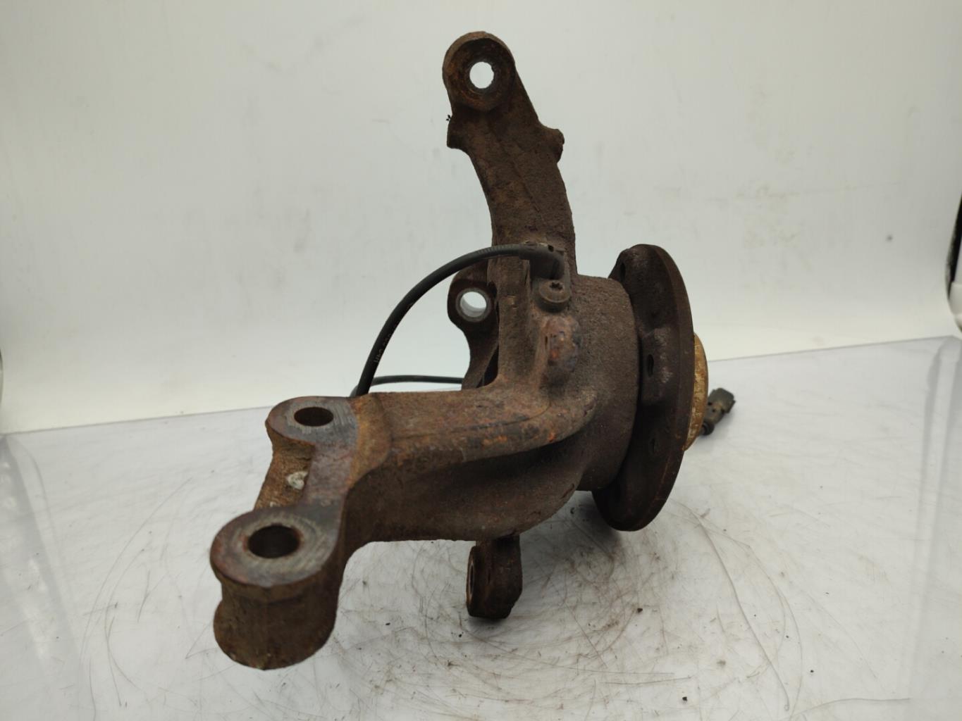 Fusee avant gauche RENAULT SCENIC 3 PHASE 1 Diesel - 1