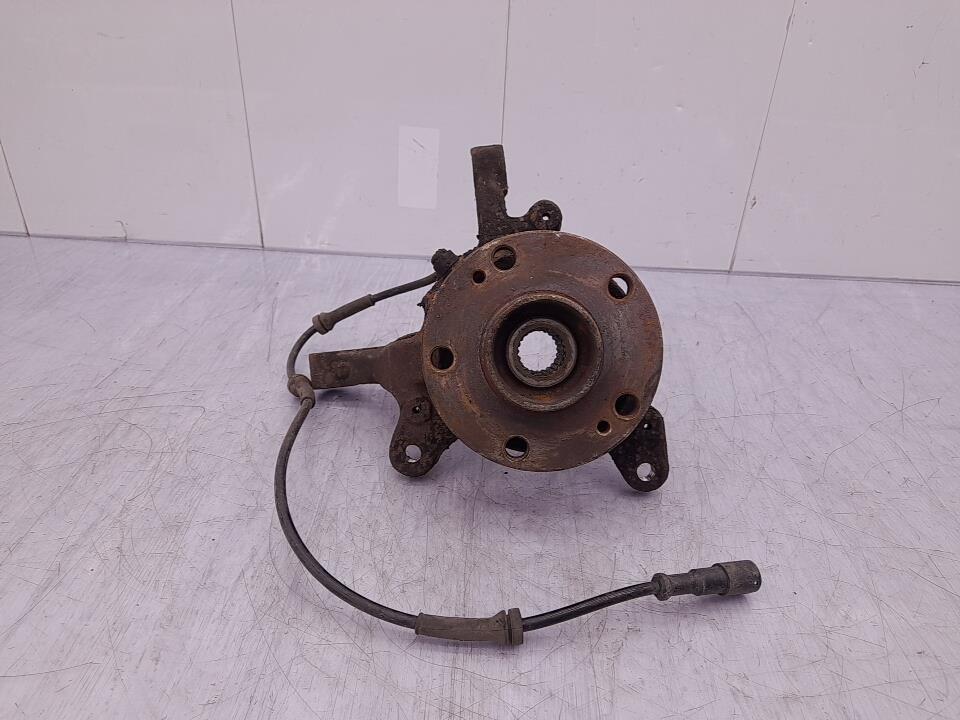 Fusee avant gauche RENAULT SCENIC 1 PHASE 2 Diesel - 1