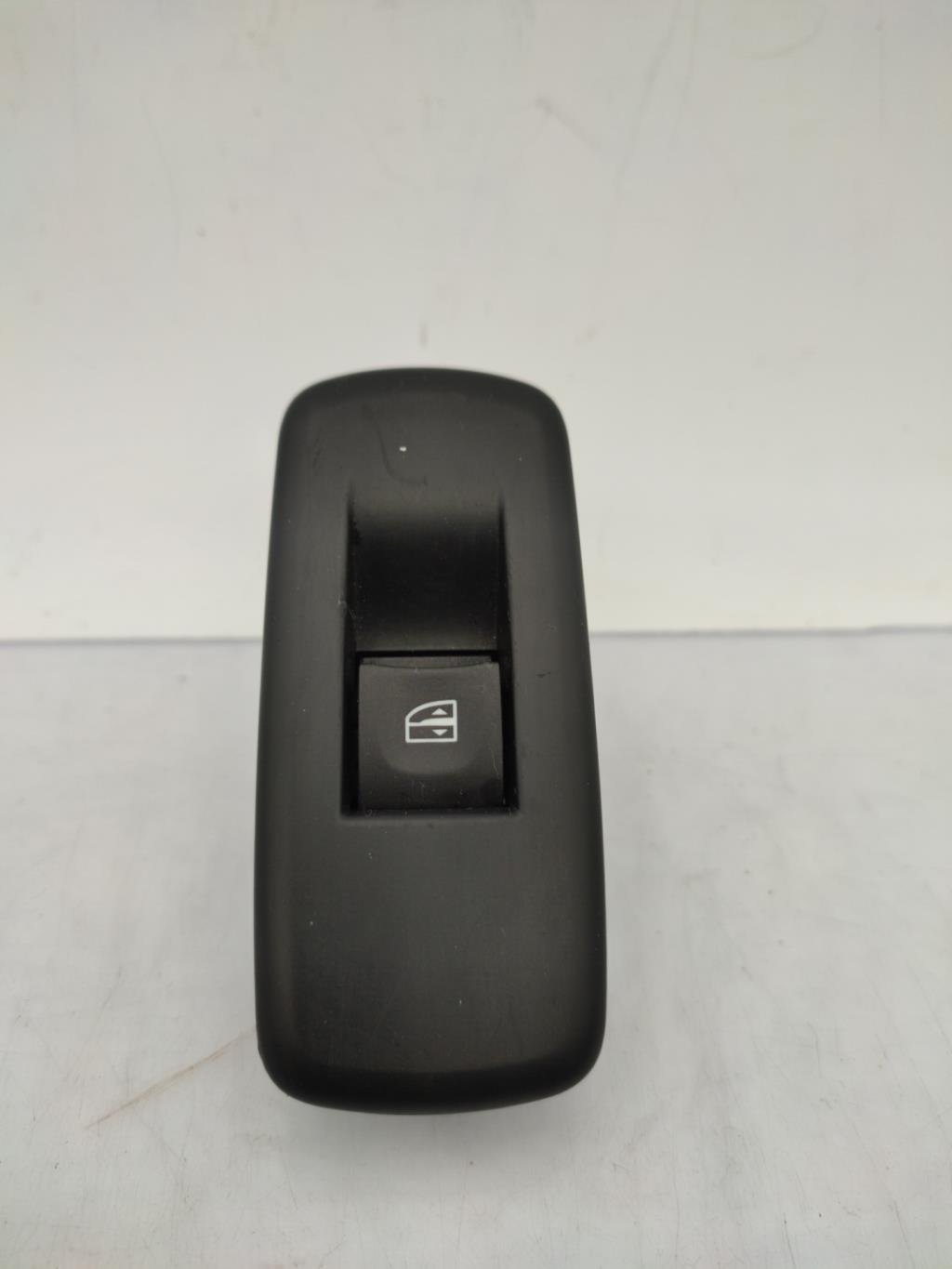 Interruttore lavacristalli posteriore sinistro RENAULT LATITUDE Diésel - 1