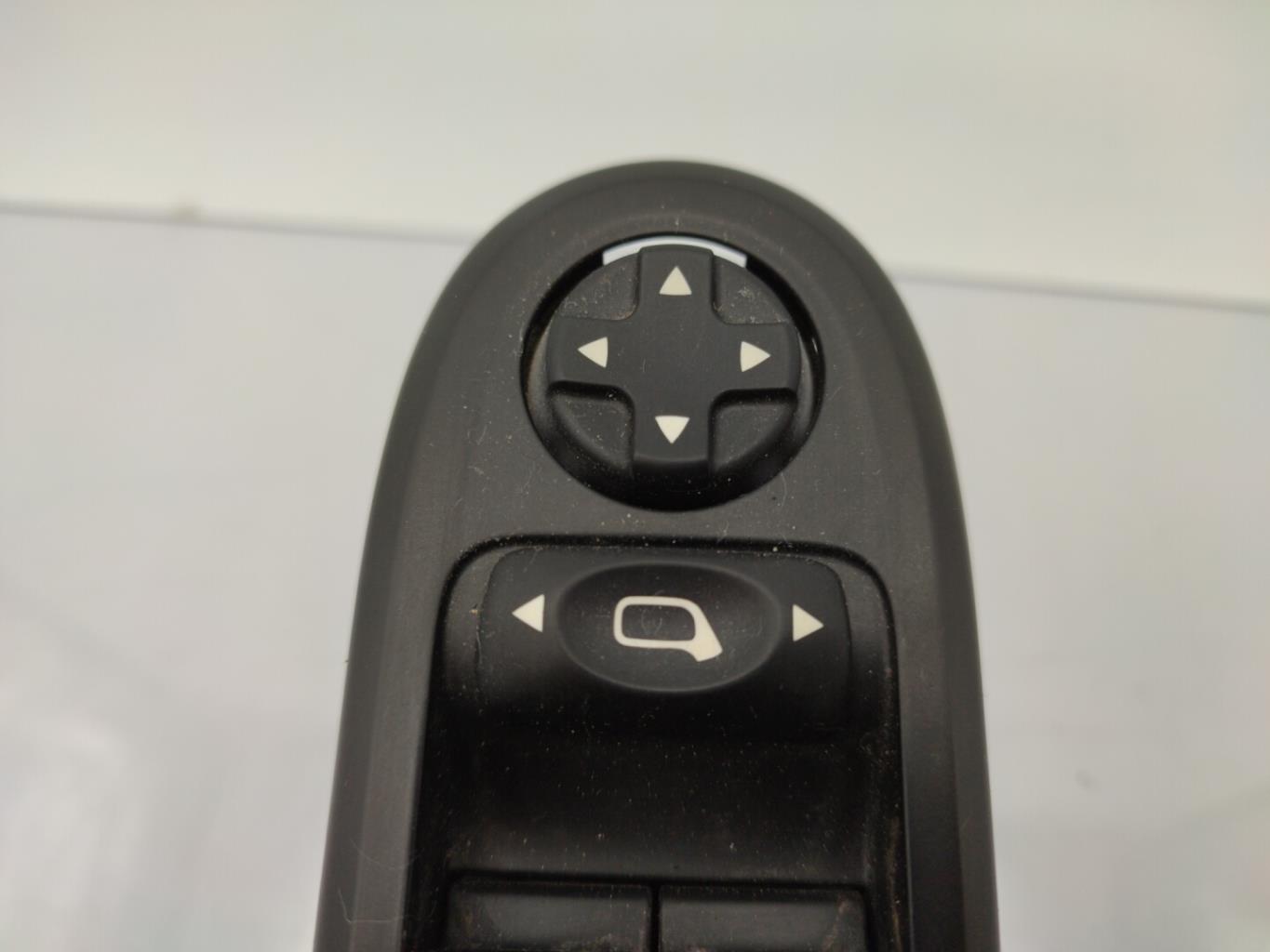 Interruttore lavacristalli anteriore sinistro CITROEN C3 2 PHASE 1  - 1