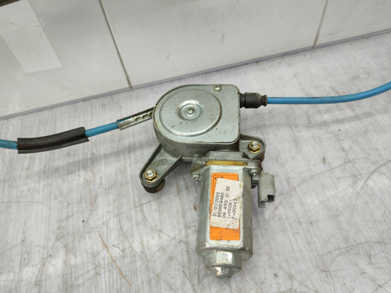 Alzacristalli elettrico posteriore sinistro PEUGEOT 406 PHASE 1 Diésel - 1