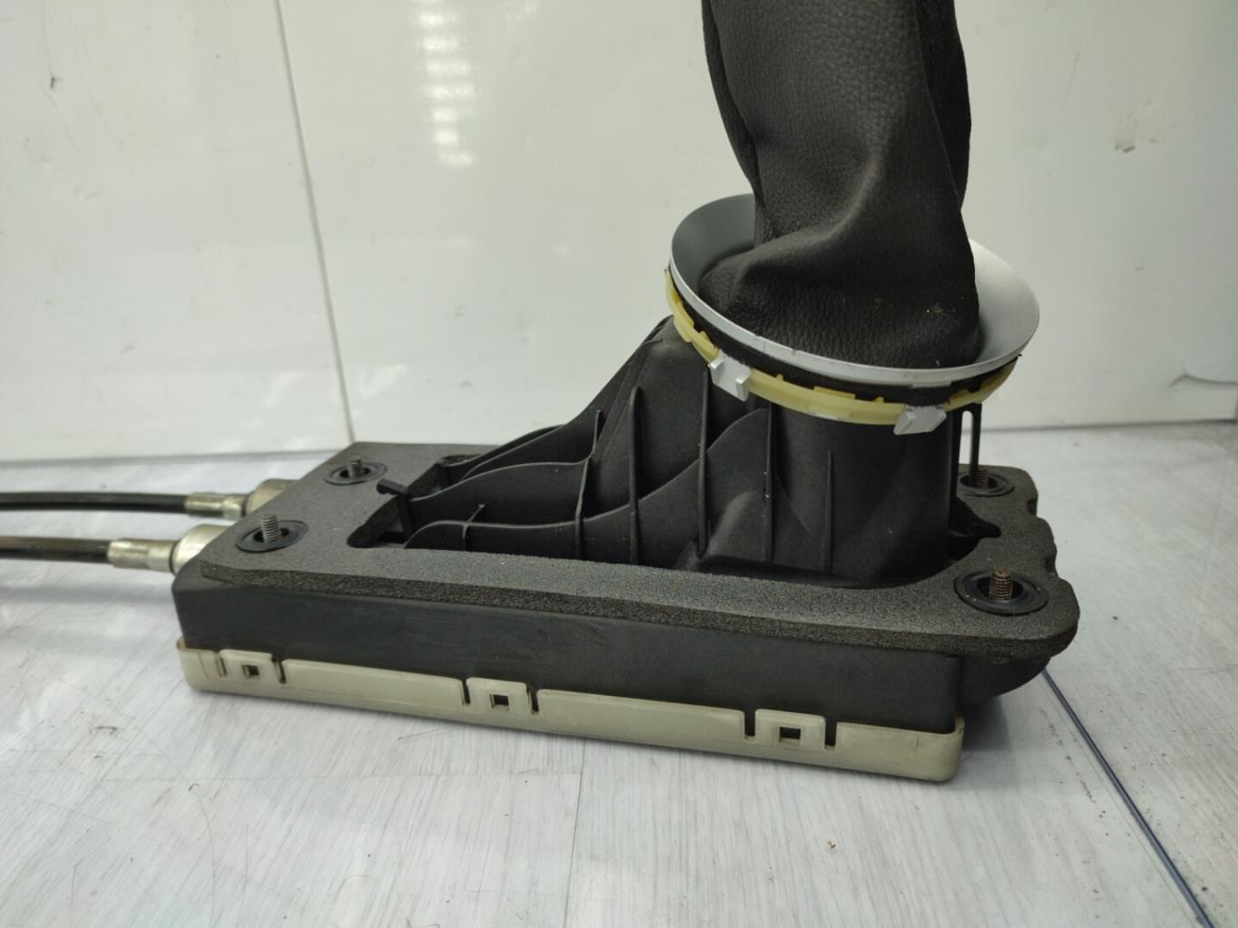 Levier de vitesses MINI MINI 2 R56 PHASE 1 Essence - 1