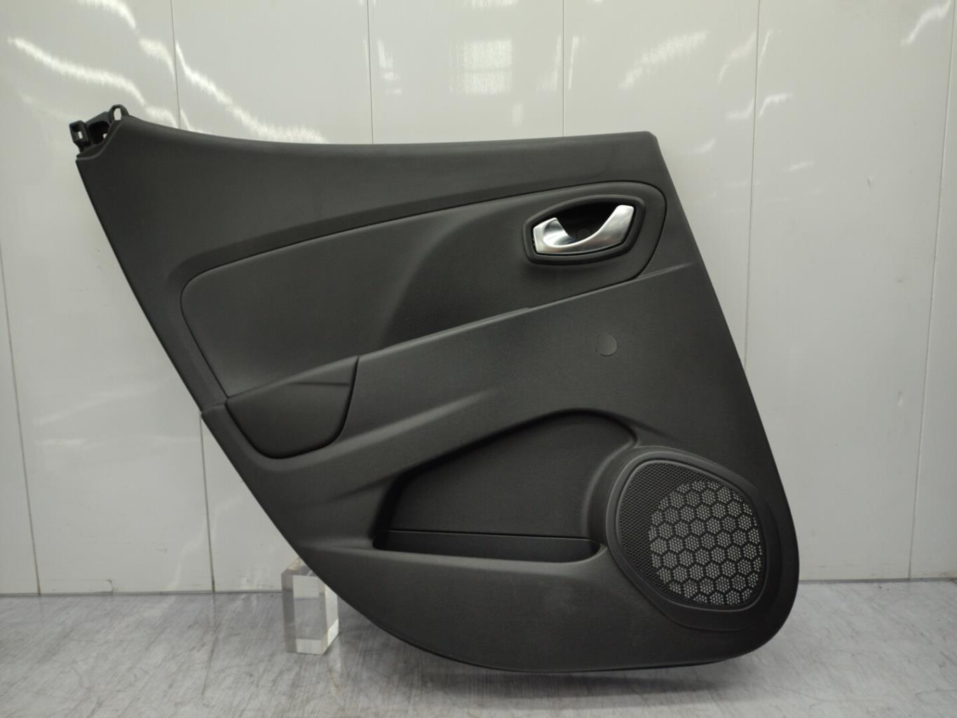 Panel de puerta trasera izquierda RENAULT CLIO 4 PHASE 2  - 1