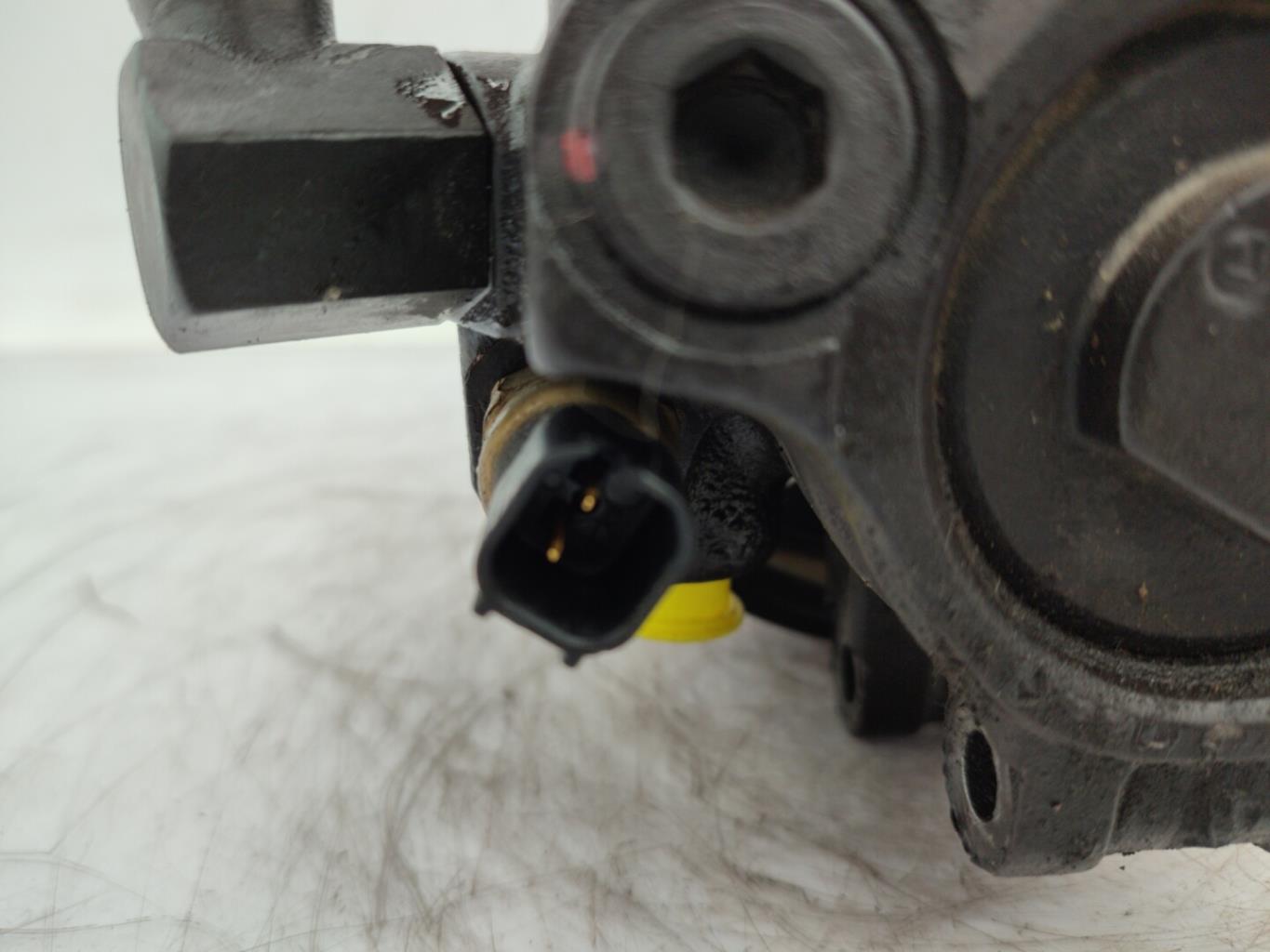 Pompe de direction FORD FOCUS 1 Essence - 1