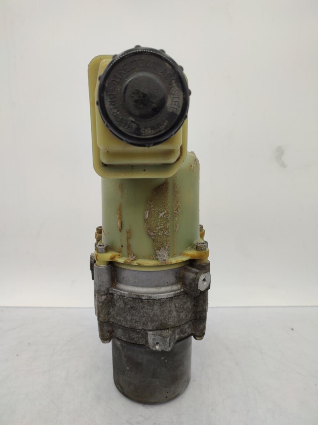 Pompe de direction RENAULT LATITUDE Diesel - 1
