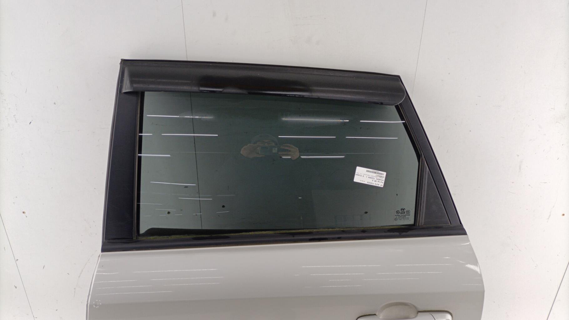 Portiera posteriore sinistra HYUNDAI TUCSON 1 Diésel - 1