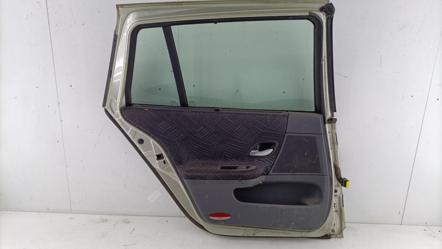 Portiera posteriore sinistra RENAULT LAGUNA 2 PHASE 1 BREAK Gasolina - 1