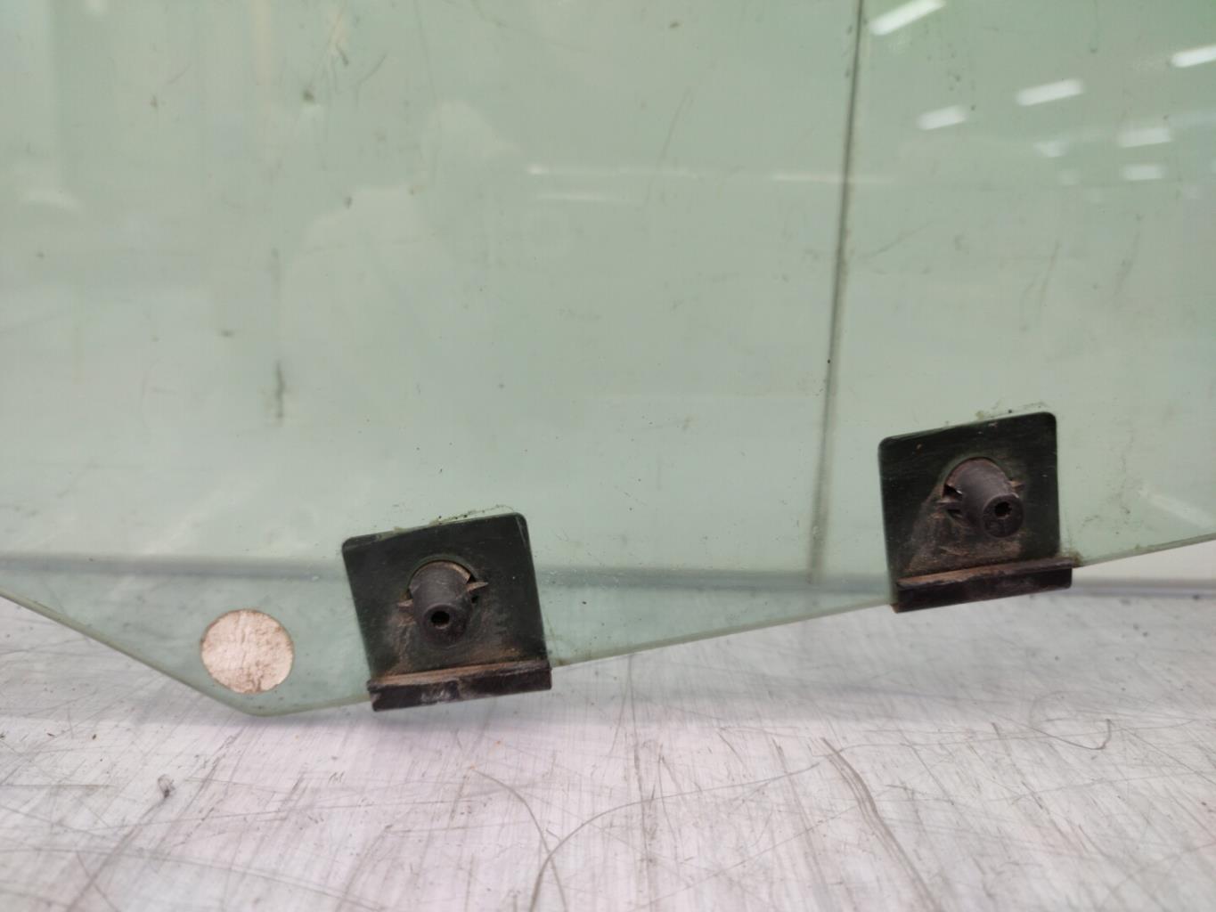 Vitre avant droit RENAULT CLIO 4 PHASE 2  - 1