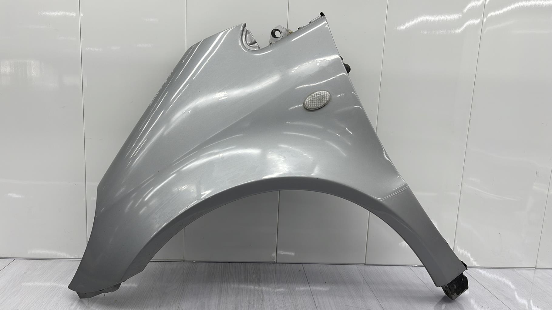 Parafango anteriore sinistro MERCEDES CLASSE A 168 PHASE 1 Diésel - 1