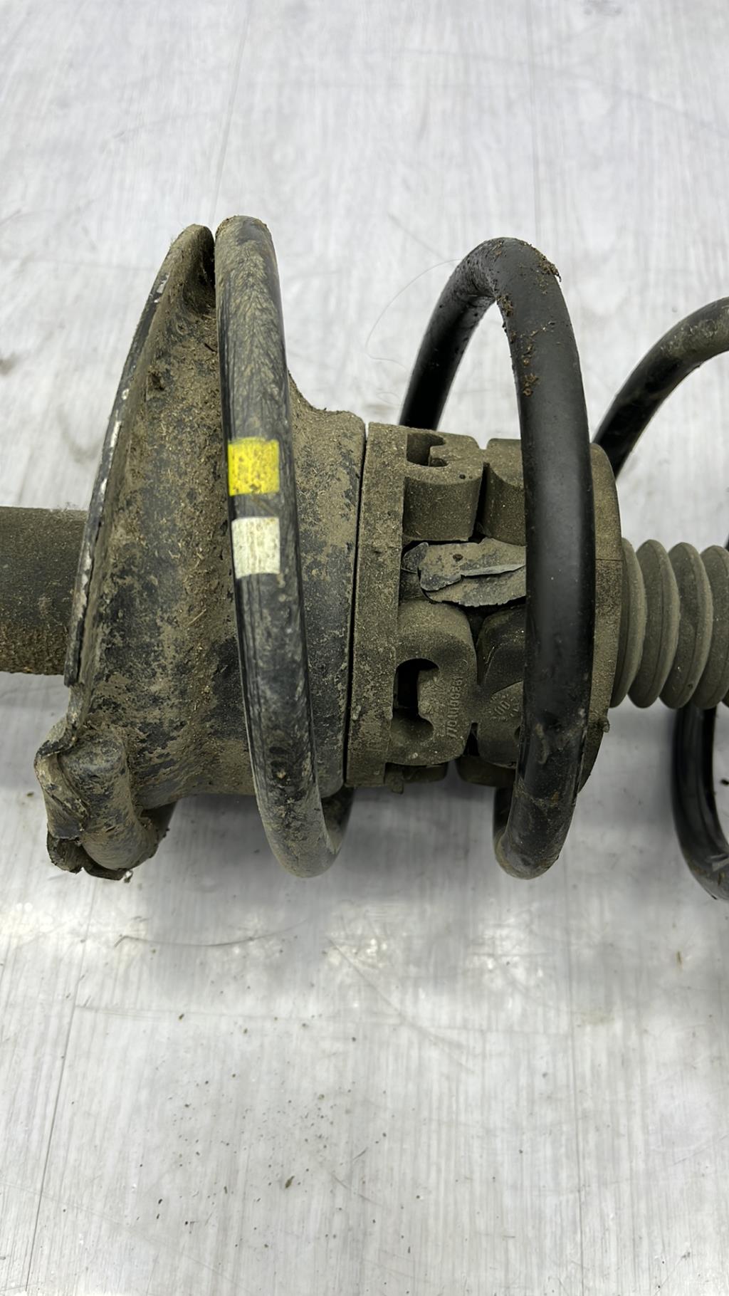 Ammortizzatore anteriore destro RENAULT MEGANE 1 PHASE 2 Gasolina - 1