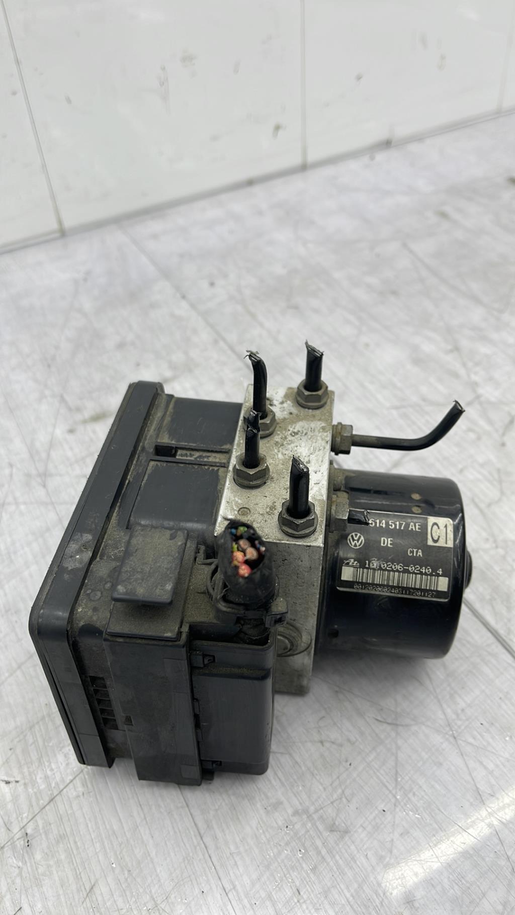 Blocco ABS (antibloccaggio freni) VOLKSWAGEN GOLF 5 Gasolina - 1