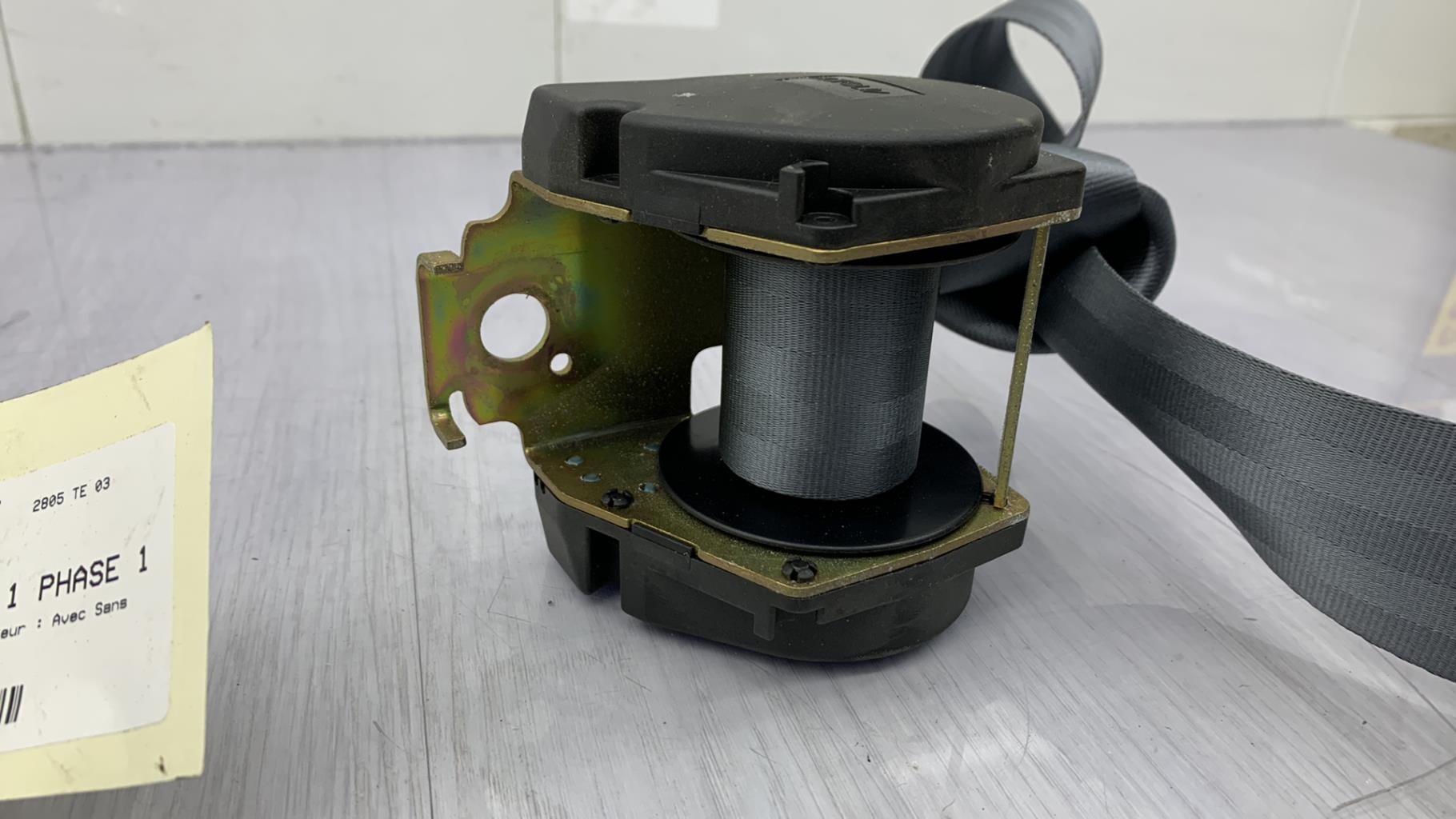 Cintura di sicurezza posteriore sinistra RENAULT MEGANE 1 PHASE 1 Gasolina - 1