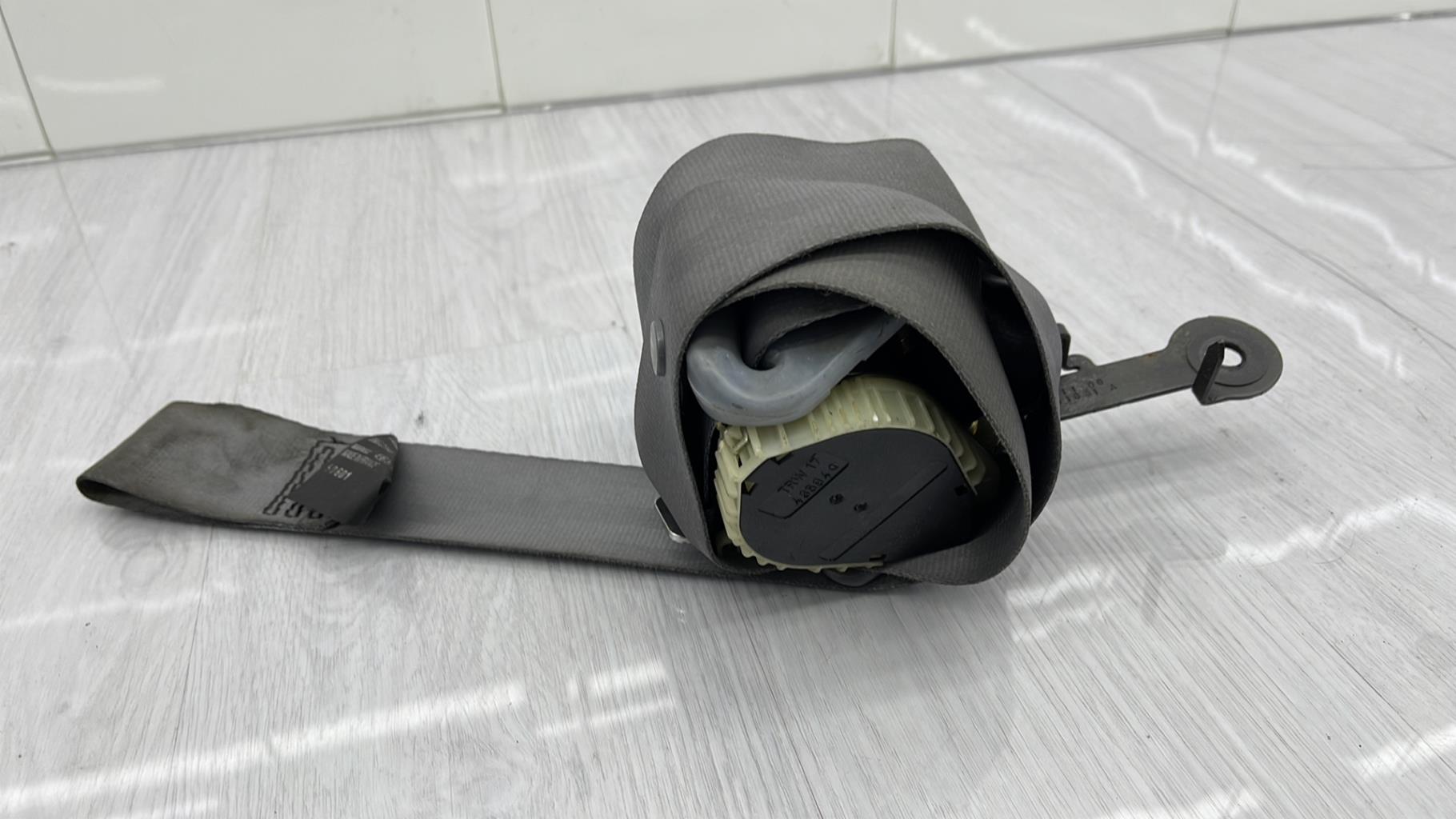 Cintura di sicurezza anteriore destra RENAULT CLIO 2 PHASE 1 Gasolina - 1