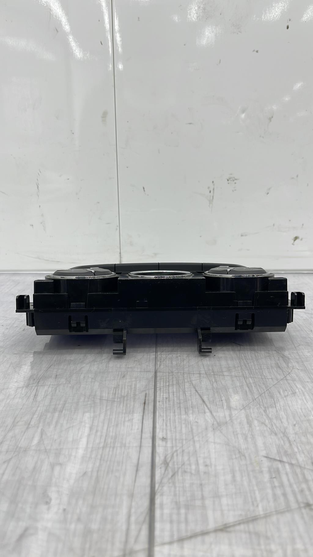 Commande chauffage CITROEN C3 2 PHASE 1 Diesel - 1