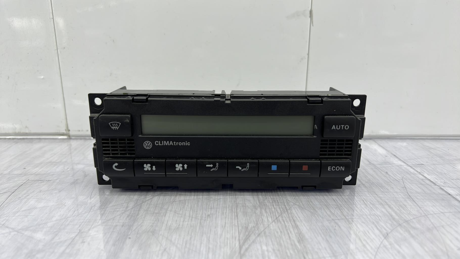 Commande chauffage VOLKSWAGEN GOLF 4 Diesel - 1