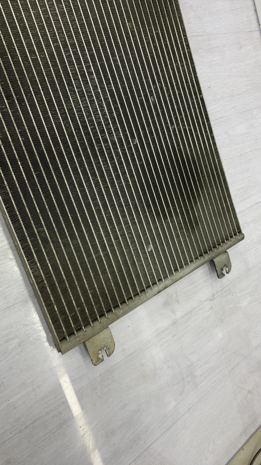 Condenseur de clim RENAULT MEGANE 1 PHASE 2 Essence - 1