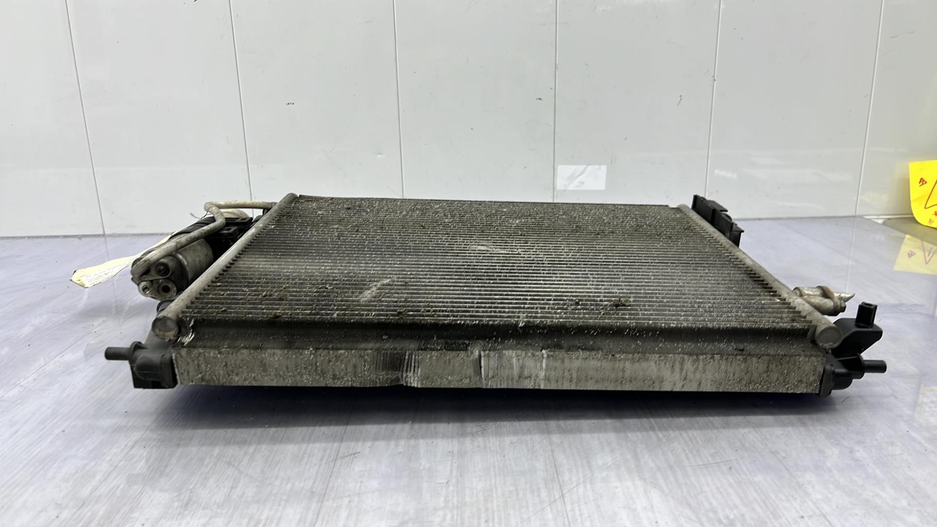 Condenseur de clim RENAULT CLIO 2 CAMPUS PHASE 1 Essence - 1