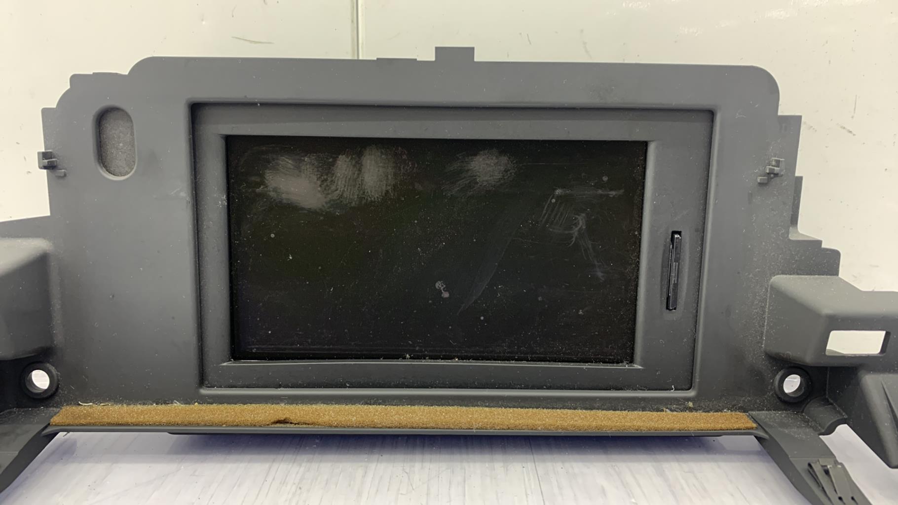 Ecran GPS RENAULT LAGUNA 3 PHASE 1 Diesel - 1