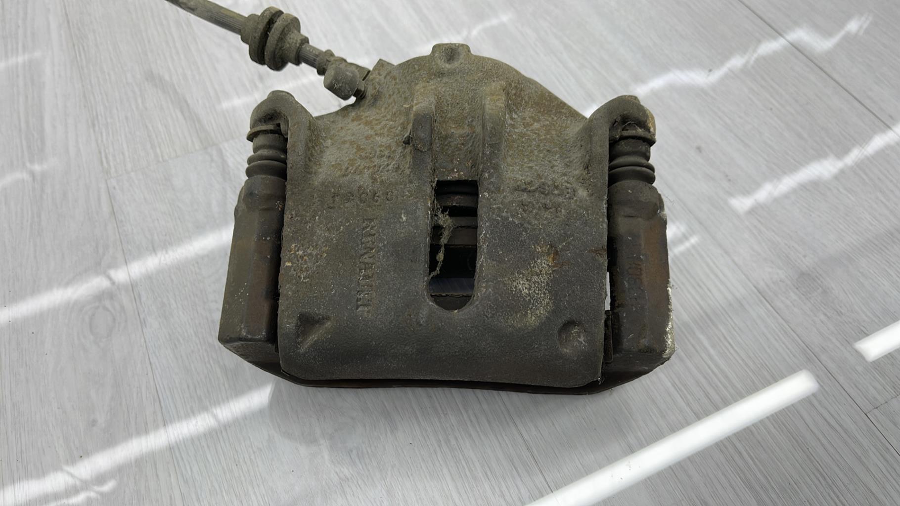 Pinza freni anteriore destra RENAULT MEGANE 2 PHASE 1 Diésel - 1
