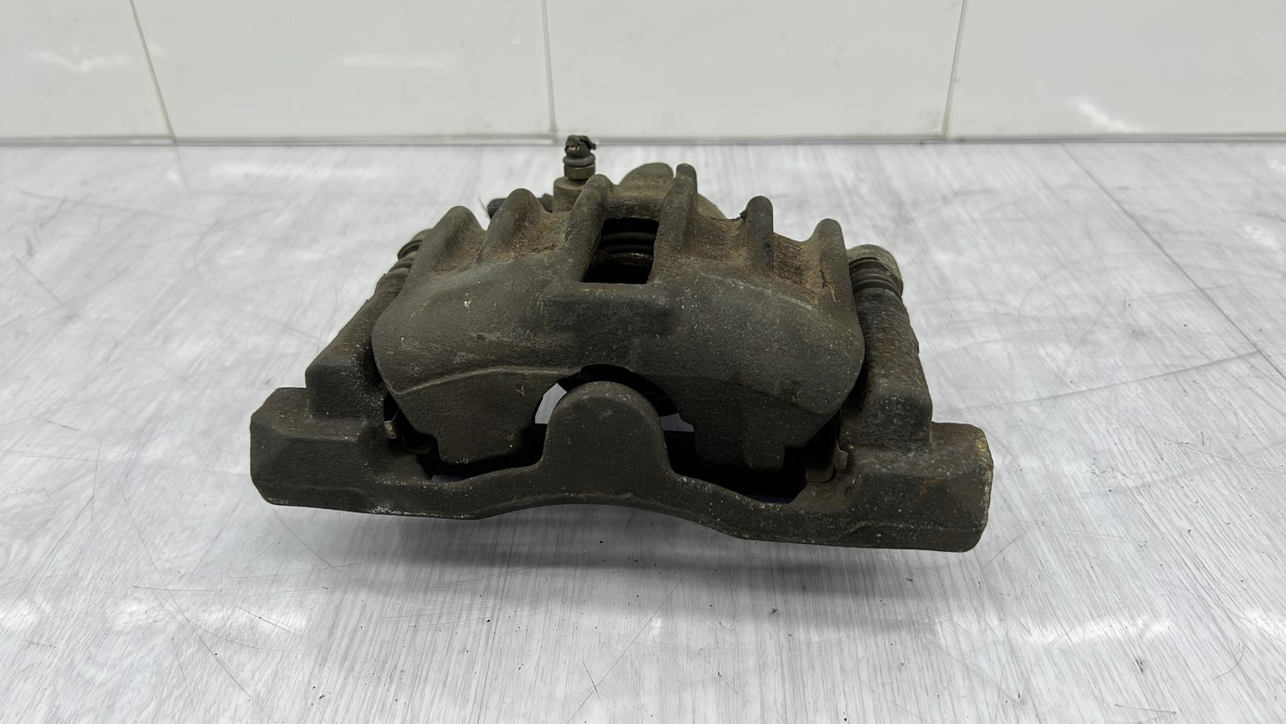 Pinza freni anteriore destra LAND ROVER FREELANDER 1 PHASE 1 Diésel - 1