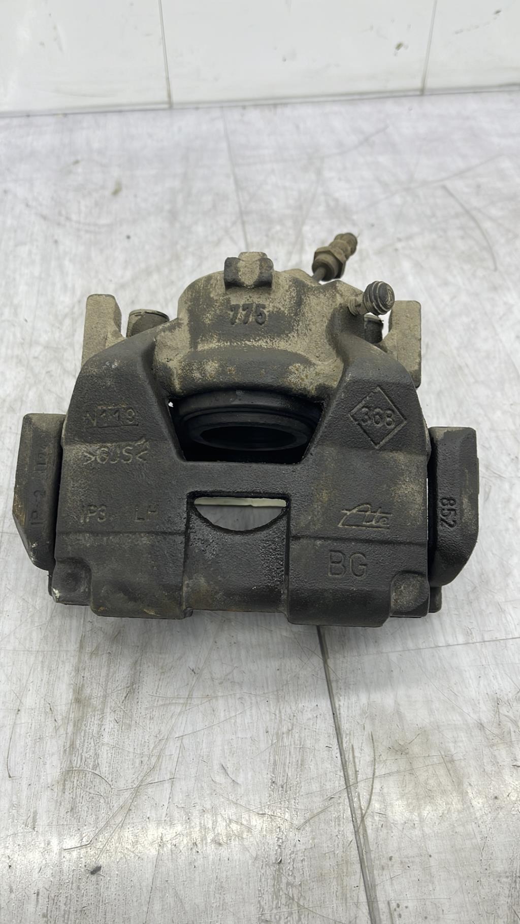 Pinza freni anteriore sinistra RENAULT LAGUNA 3 PHASE 2 BREAK Diésel - 1