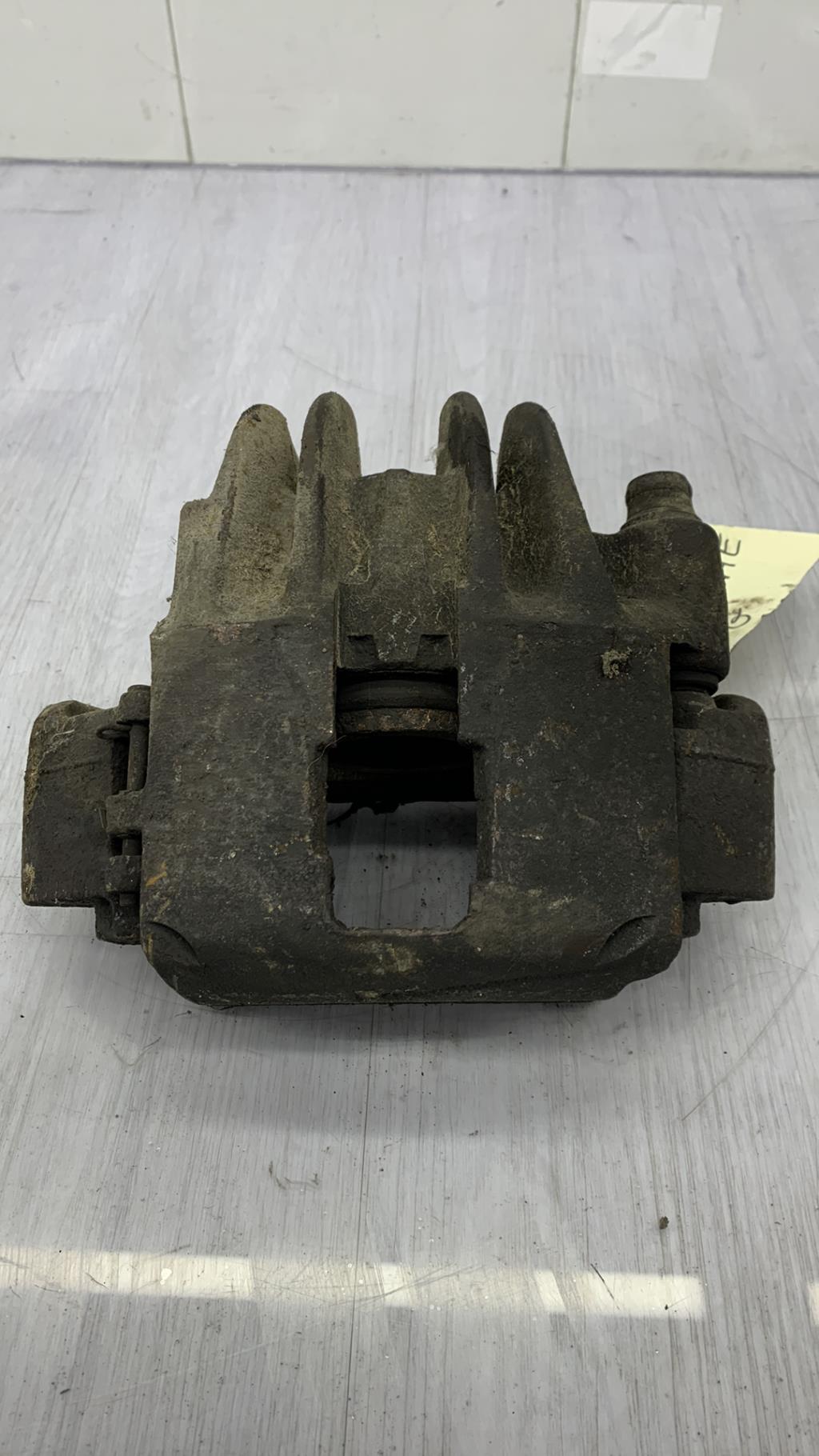 Pinza freni anteriore sinistra PEUGEOT 605 PHASE 2 Diésel - 1