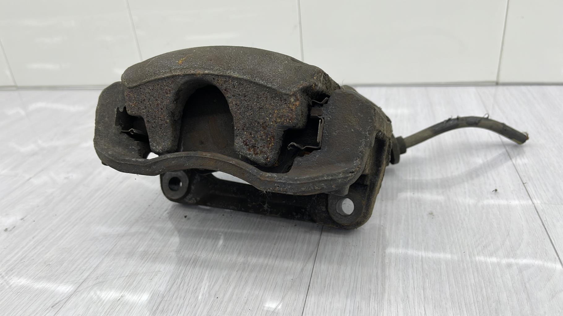 Pinza freni anteriore sinistra RENAULT MEGANE 2 PHASE 1 Diésel - 1