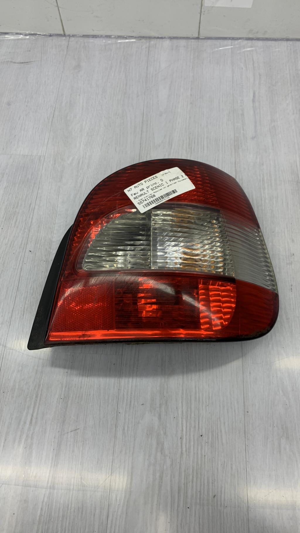 Fanale posteriore principale destro (luci) RENAULT SCENIC 1 PHASE 2 Gasolina - 1