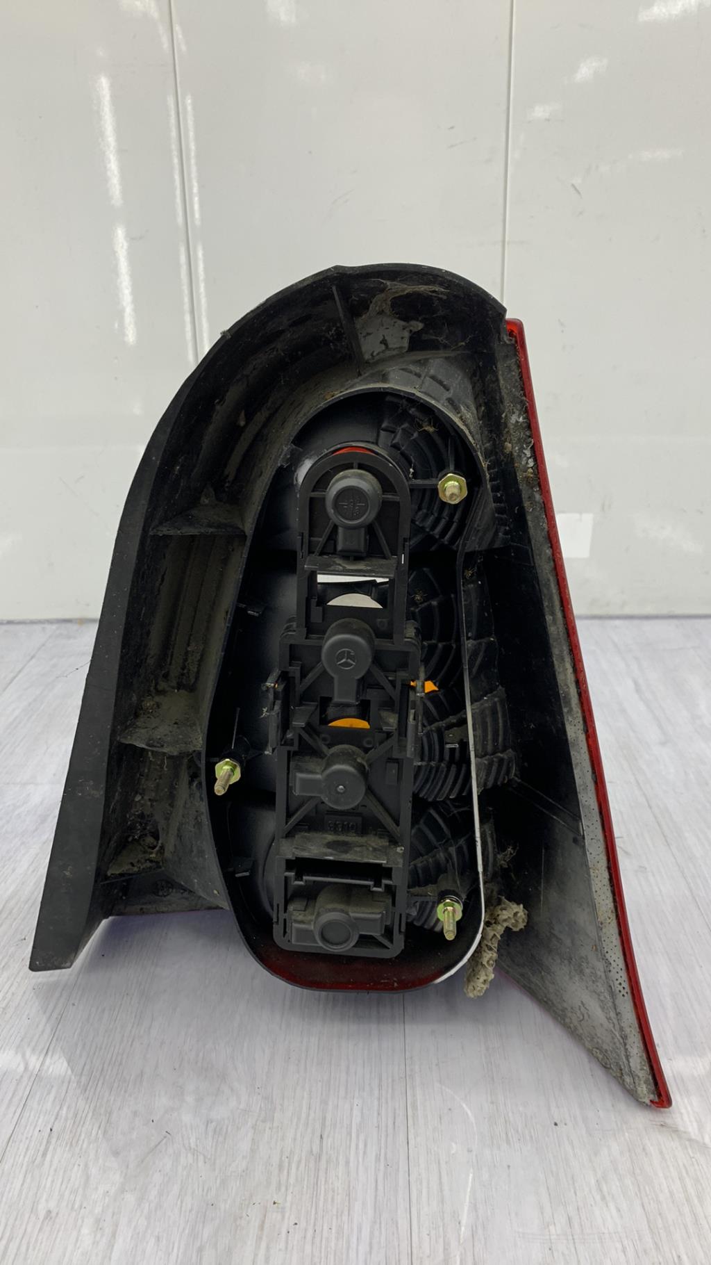 Fanale posteriore principale sinistro (luci) MERCEDES CLASSE A 168 PHASE 1 Diésel - 1