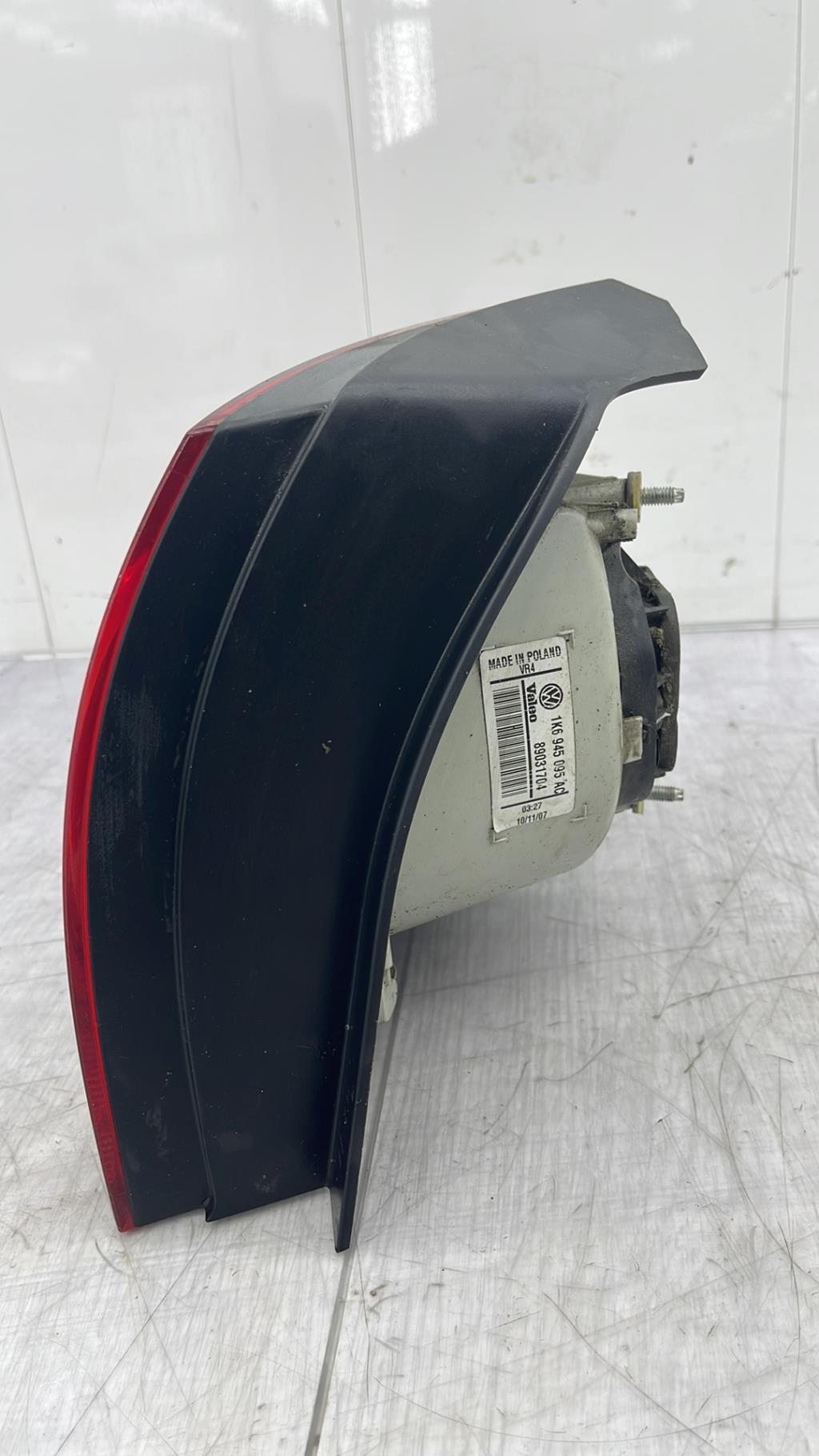 Fanale posteriore principale sinistro (luci) VOLKSWAGEN GOLF 5 Gasolina - 1