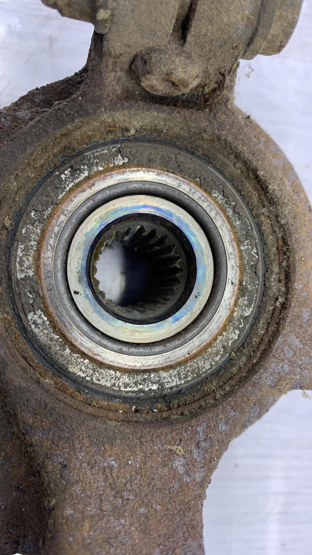 Fusee avant gauche RENAULT R21 PHASE 2 Essence - 1