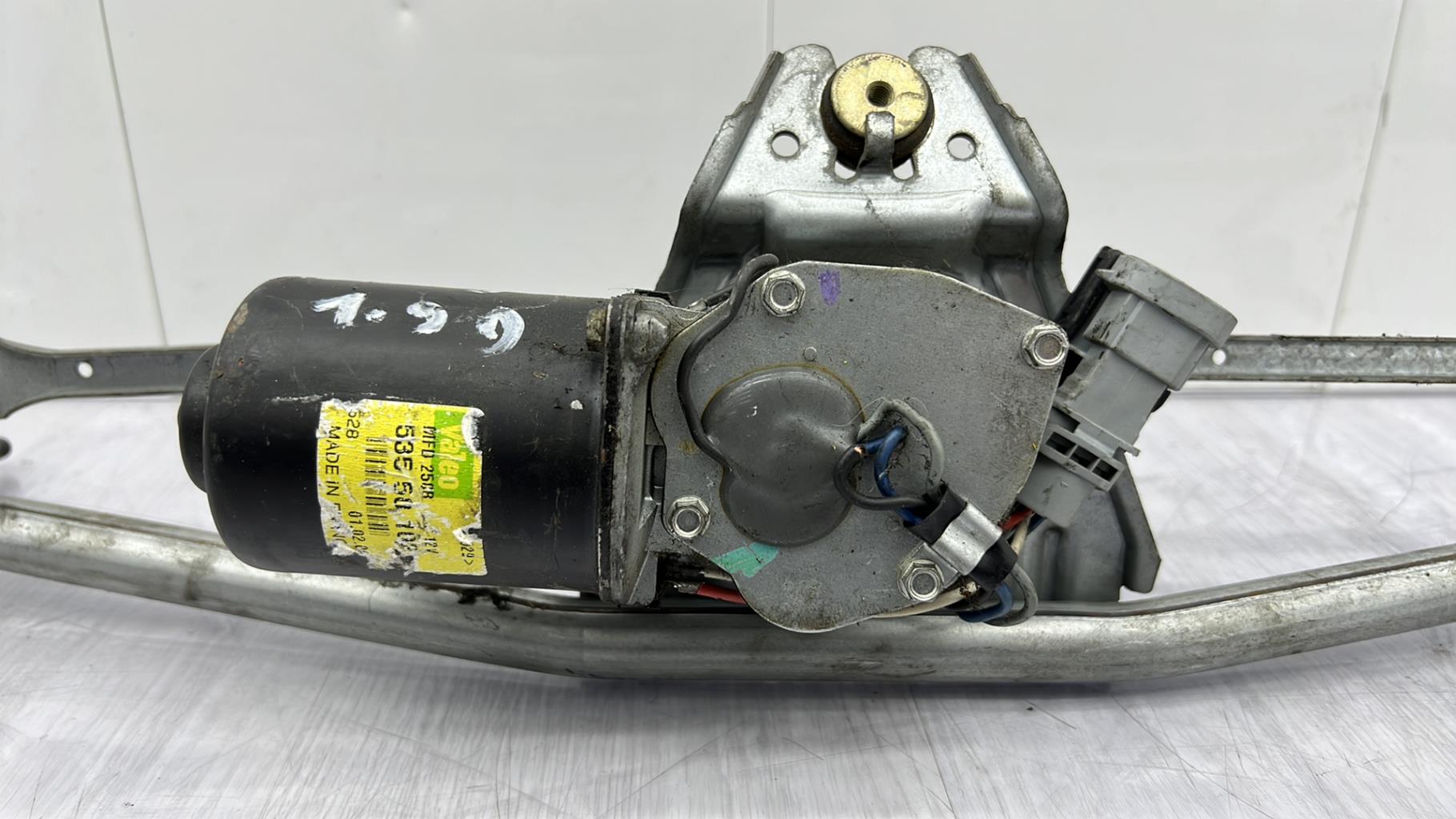 Motore tergicristallo anteriore RENAULT CLIO 2 PHASE 2 Diésel - 1