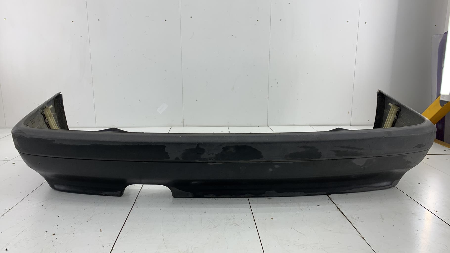Pare choc arriere AUDI 80 3 PHASE 1 Essence - 1
