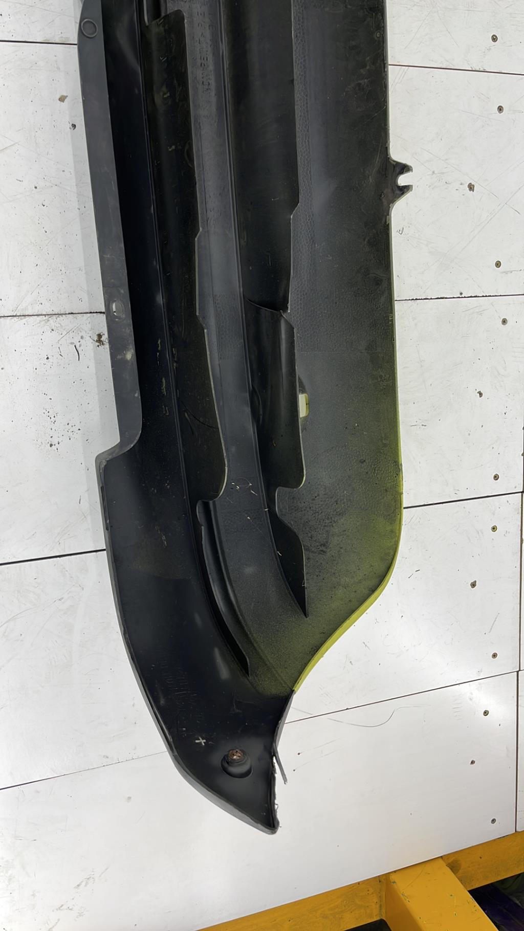 Paraurti posteriore RENAULT TWINGO 1 PHASE 2  - 1
