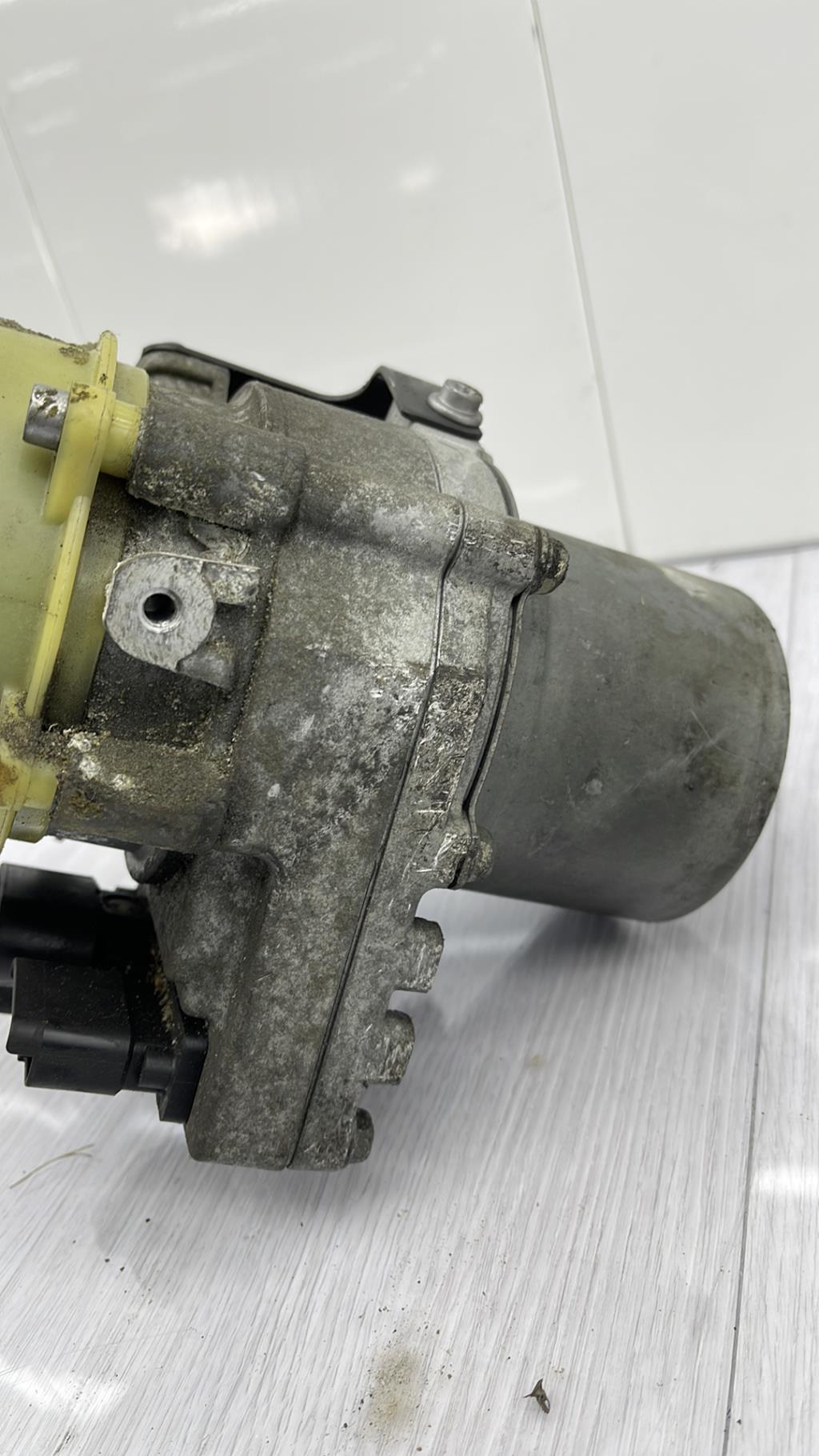 Pompe de direction RENAULT LAGUNA 3 PHASE 2 BREAK Diesel - 1