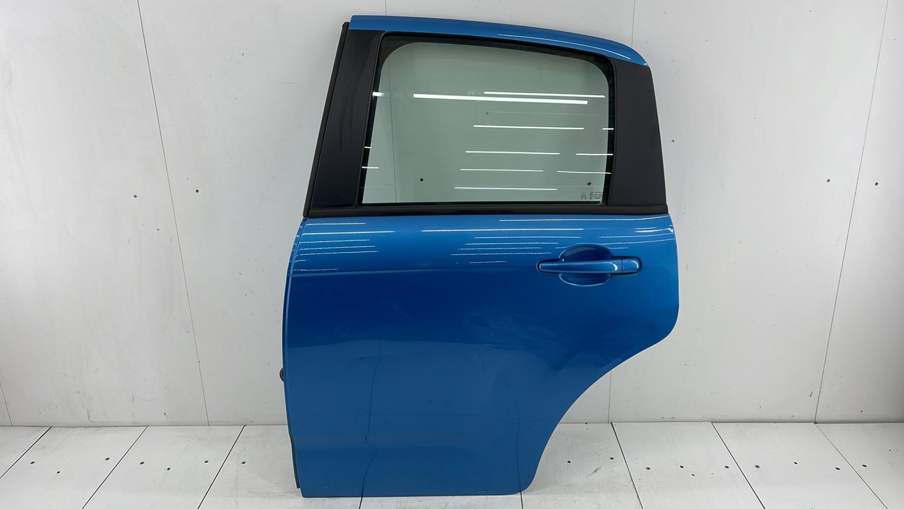 Portiera posteriore sinistra CITROEN C3 2 PHASE 1 Diésel - 1