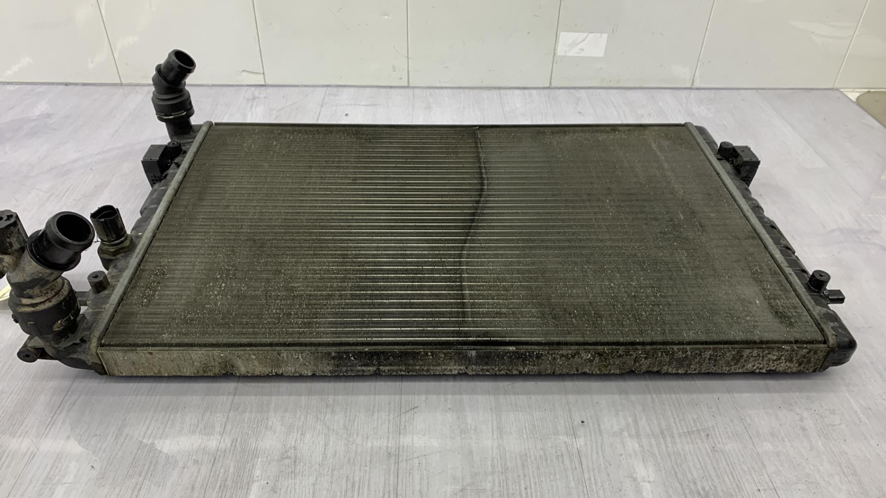 Radiateur eau VOLKSWAGEN GOLF 4 Diesel - 1