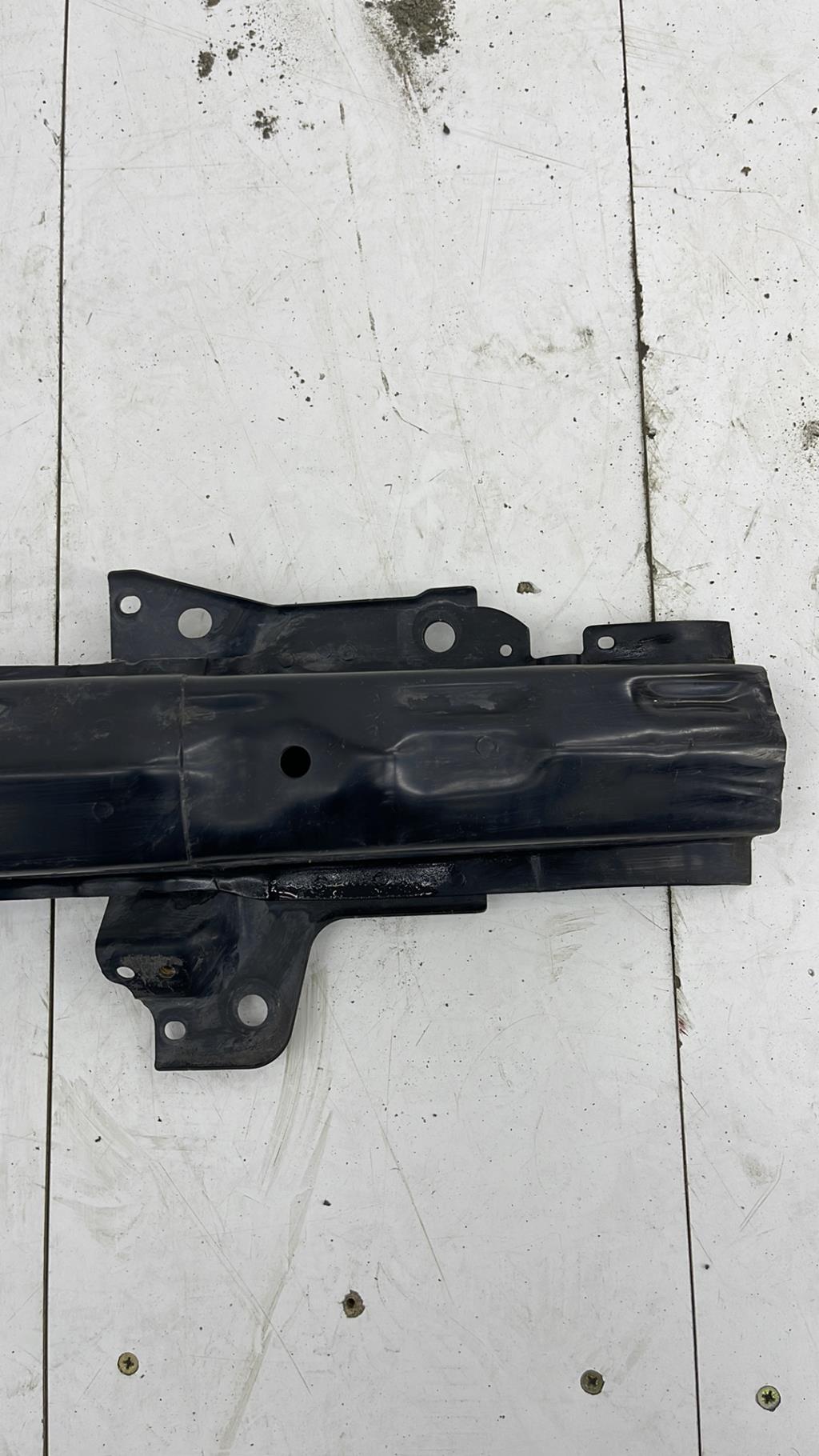 Traversa rinforzo paraurti anteriore VOLKSWAGEN GOLF 4 Diésel - 1
