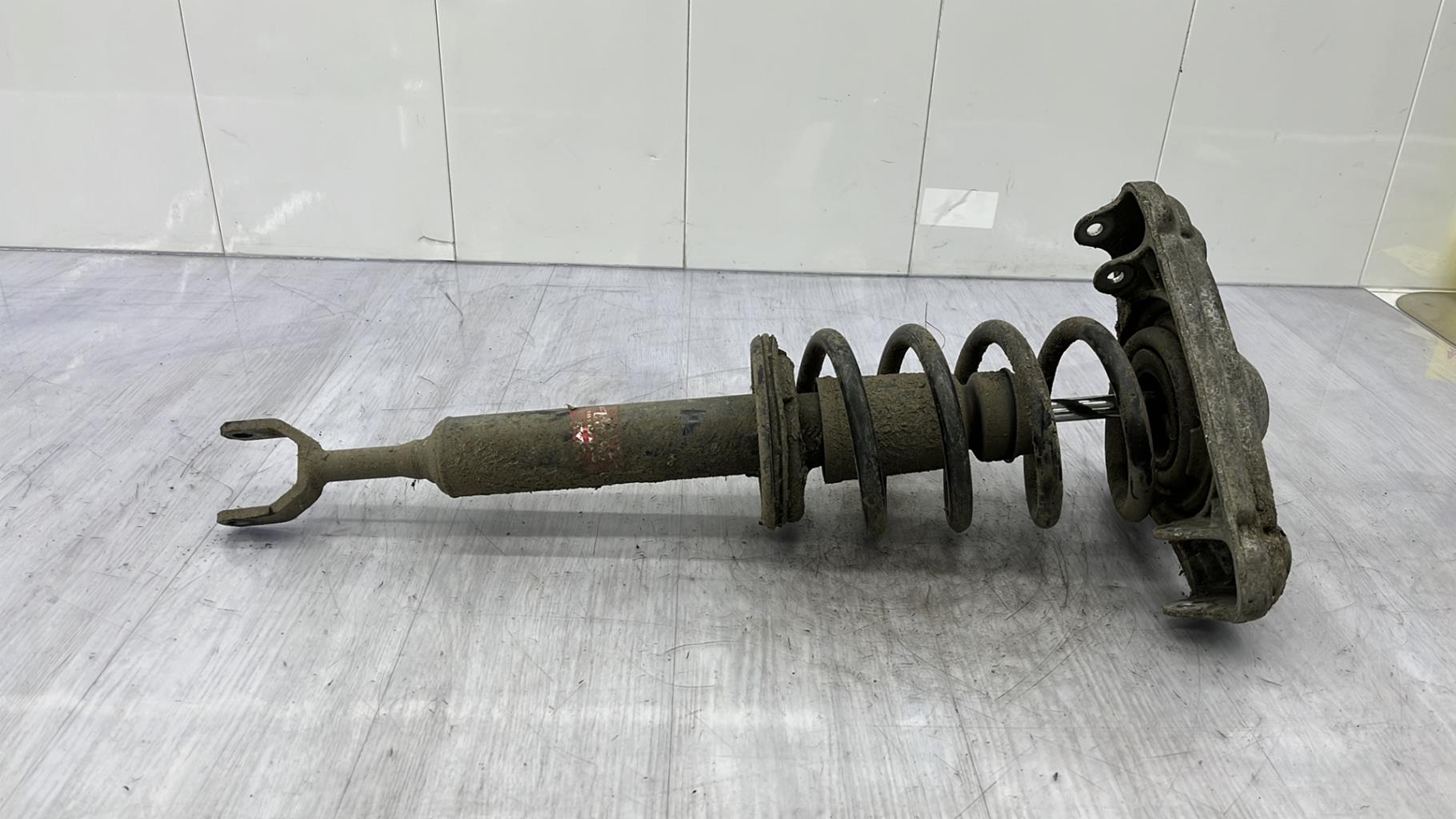 Ammortizzatore anteriore sinistro VOLKSWAGEN PASSAT 4 PHASE 2 BREAK Diésel - 1