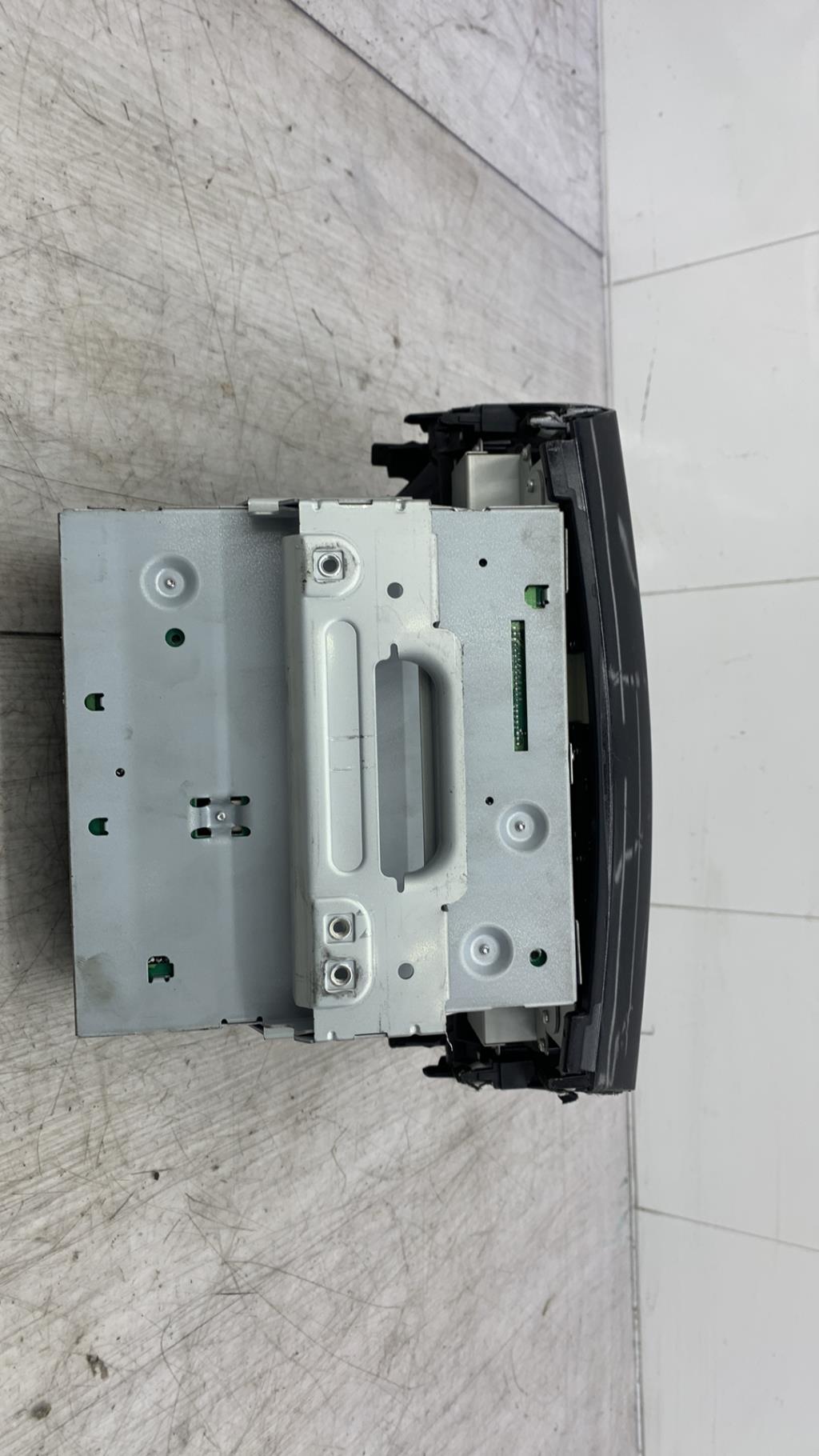 Autoradio originale HONDA FR-V Diésel - 1