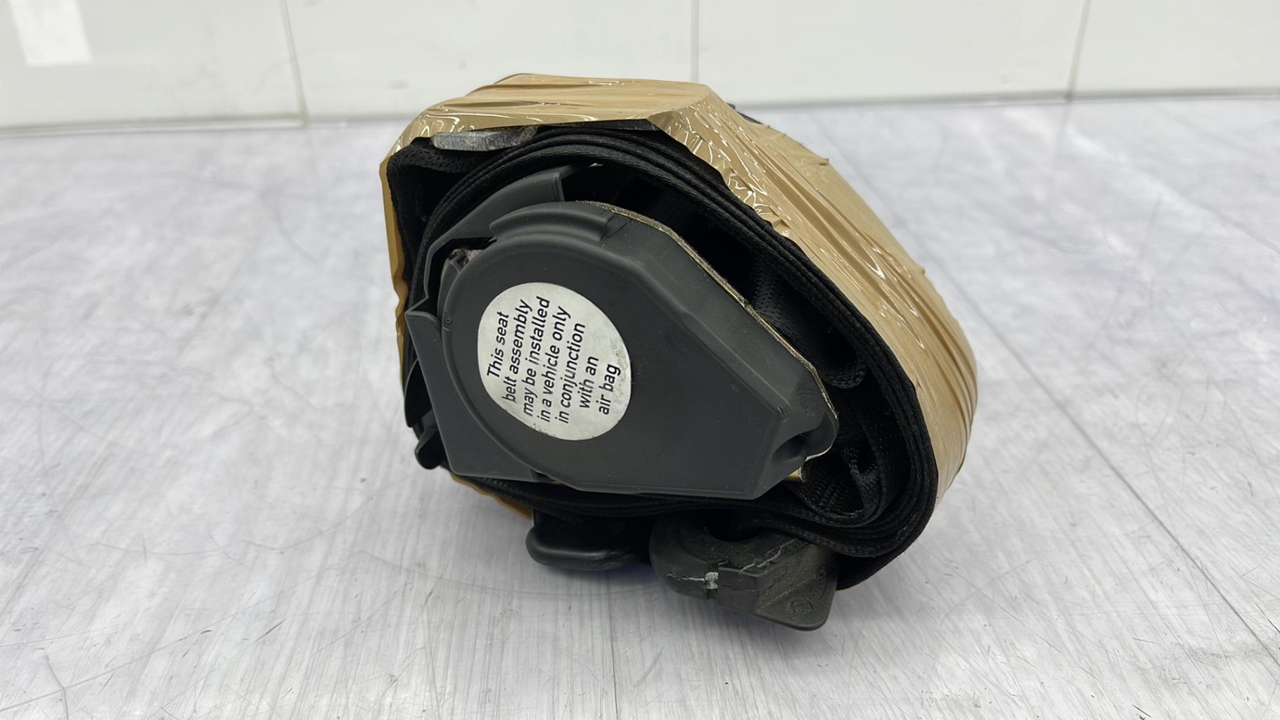 Cintura di sicurezza anteriore destra BMW SERIE 3 E46 PHASE 2 Diésel - 1