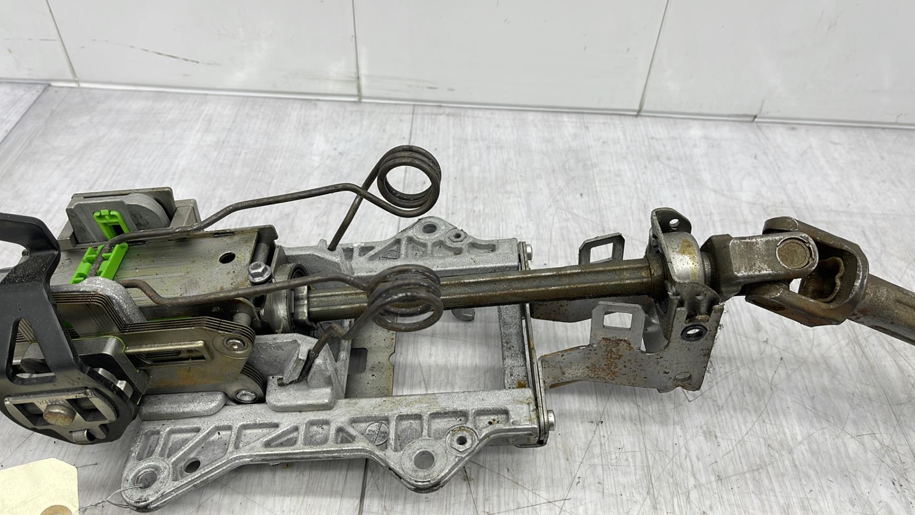 Colonne de direction VOLKSWAGEN GOLF 5 Diesel - 1