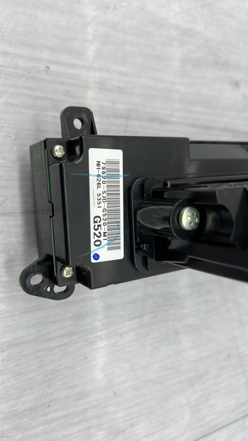 Commande chauffage HONDA FR-V Diesel - 1