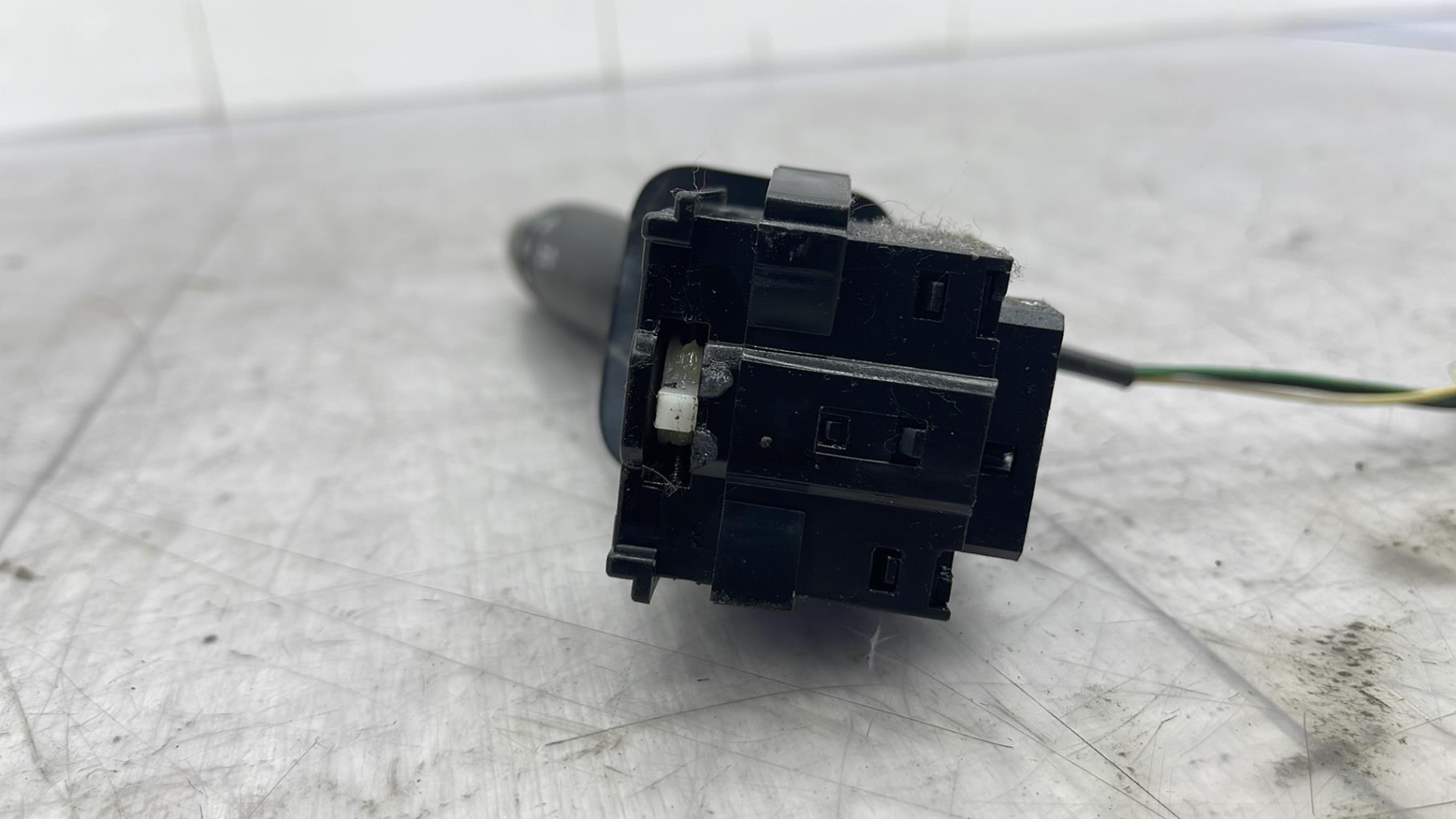 Commodo phare CHEVROLET SPARK PHASE 1 Essence - 1