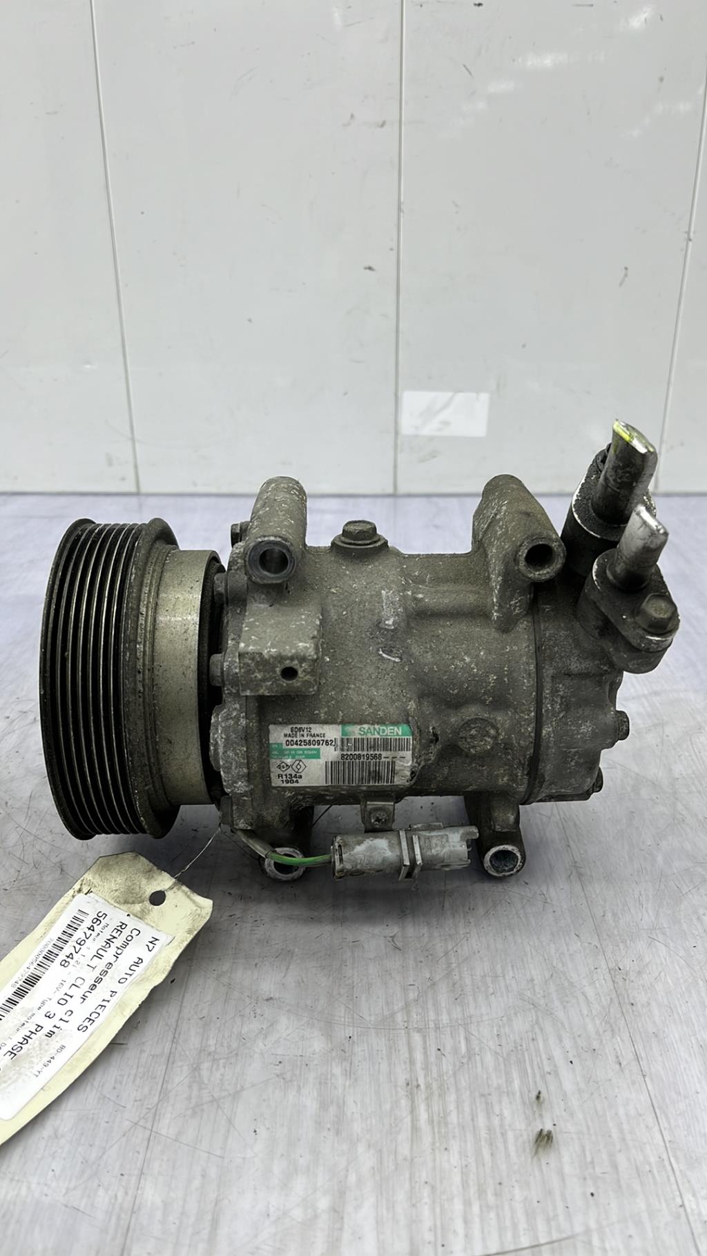 Compresseur clim RENAULT CLIO 3 PHASE 1 Essence - 1
